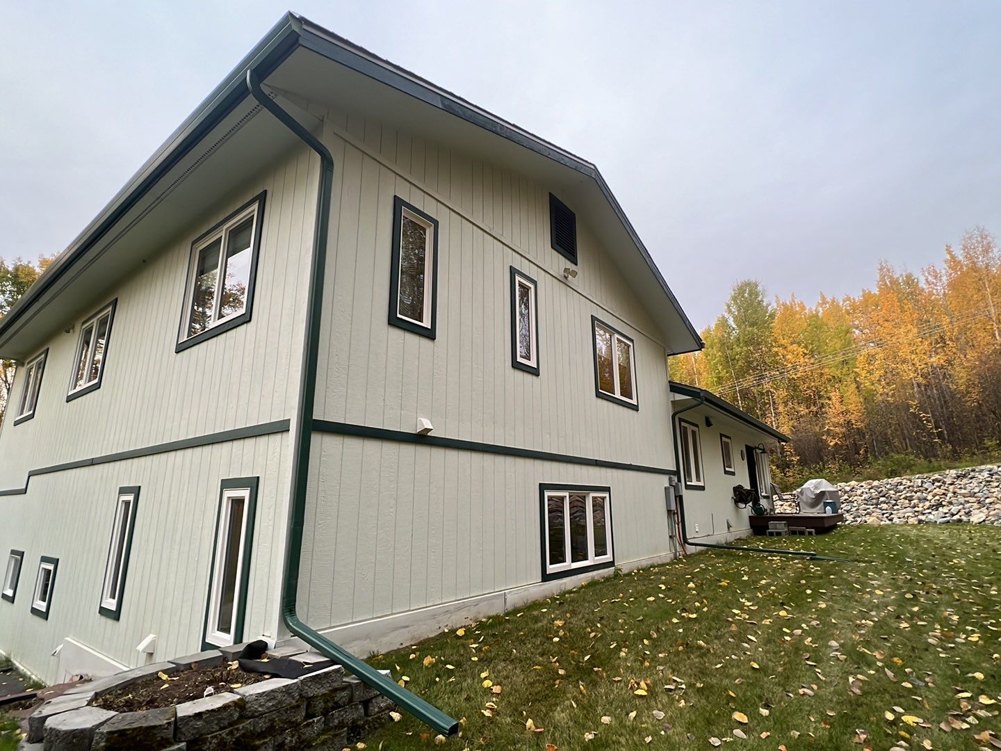 Beautiful Exterior Update by Midnight Sun Painting
