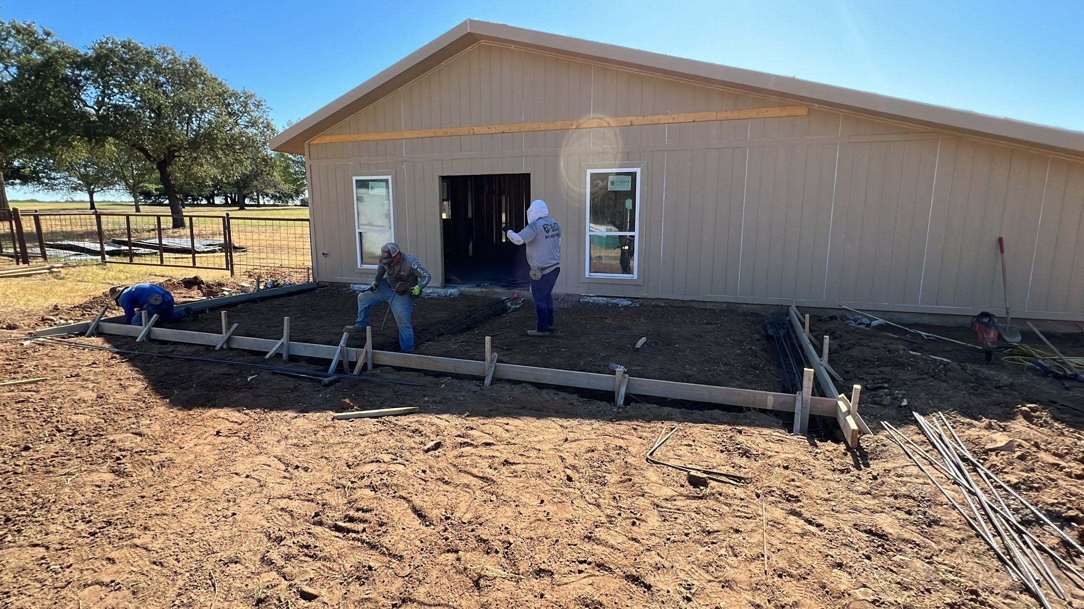 New Home Construction  by Harvey Roofing & Construction