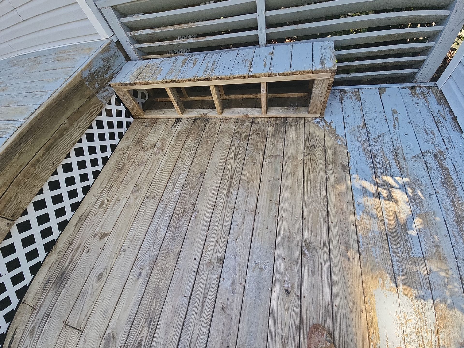 Deck using AcryFin by DuraSeal