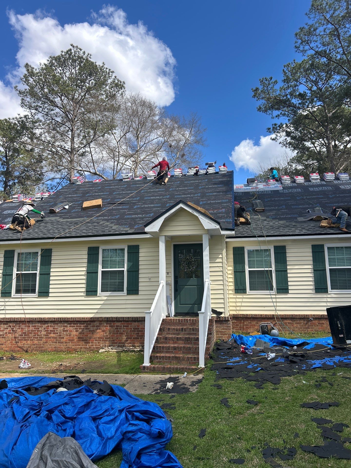GAF HDZ - Charcoal shingles by Elite Roofing LLC