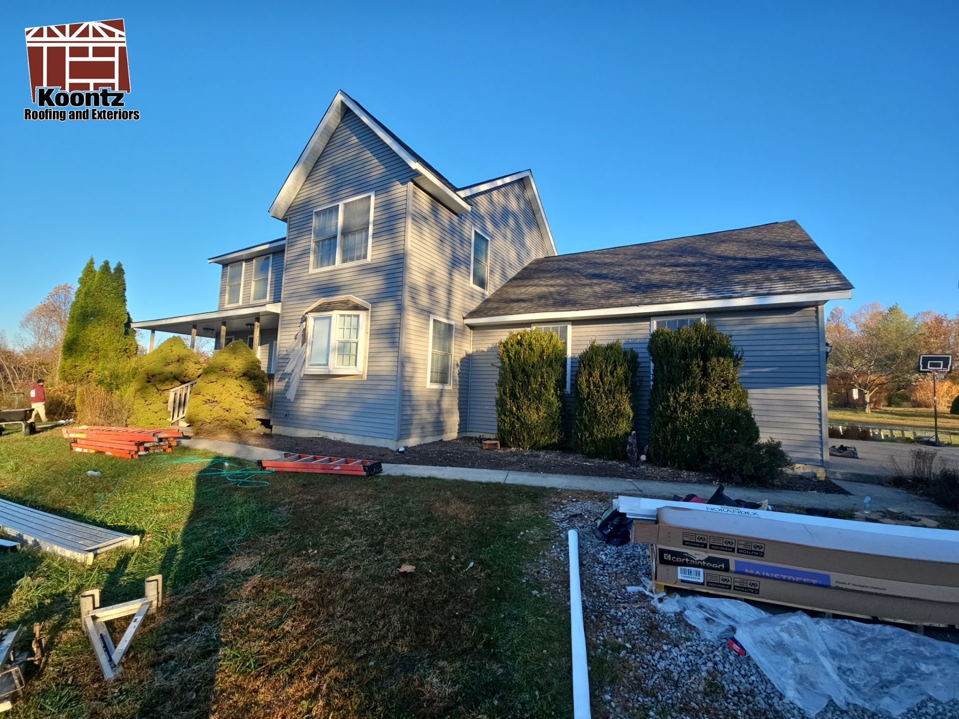 Exterior & Window Installation using CertainTeed Mainstreet & ViWinTech Windows by Koontz Construction