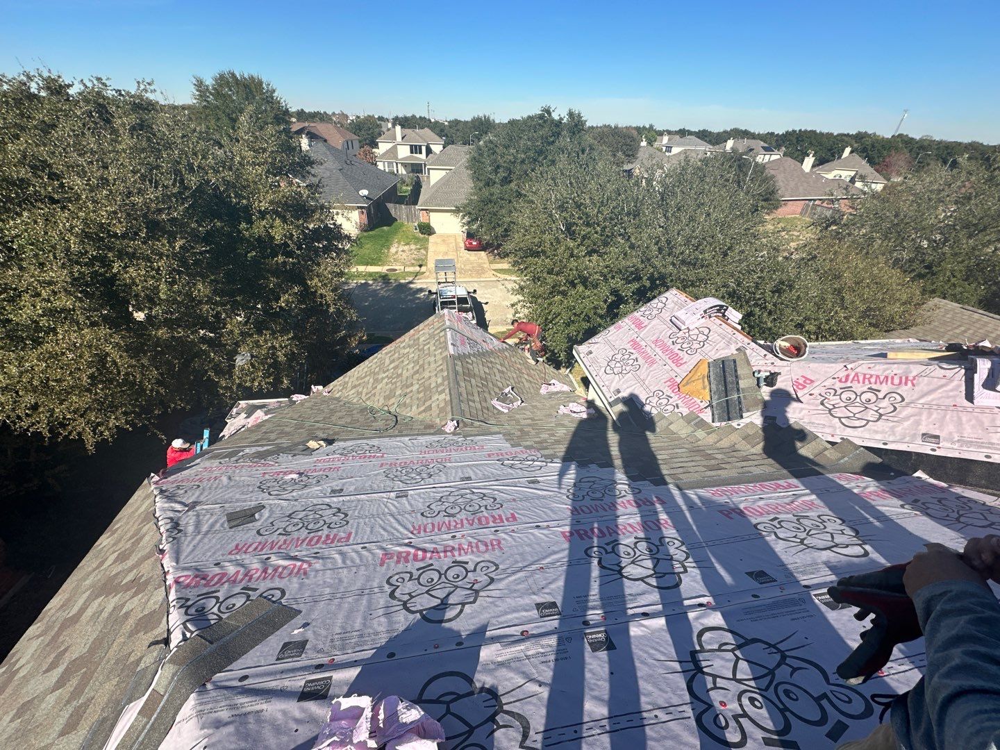 Residential Roofing Installation using Owen's Corning Duration (Lifetime) Shingles by Roof Repair Company