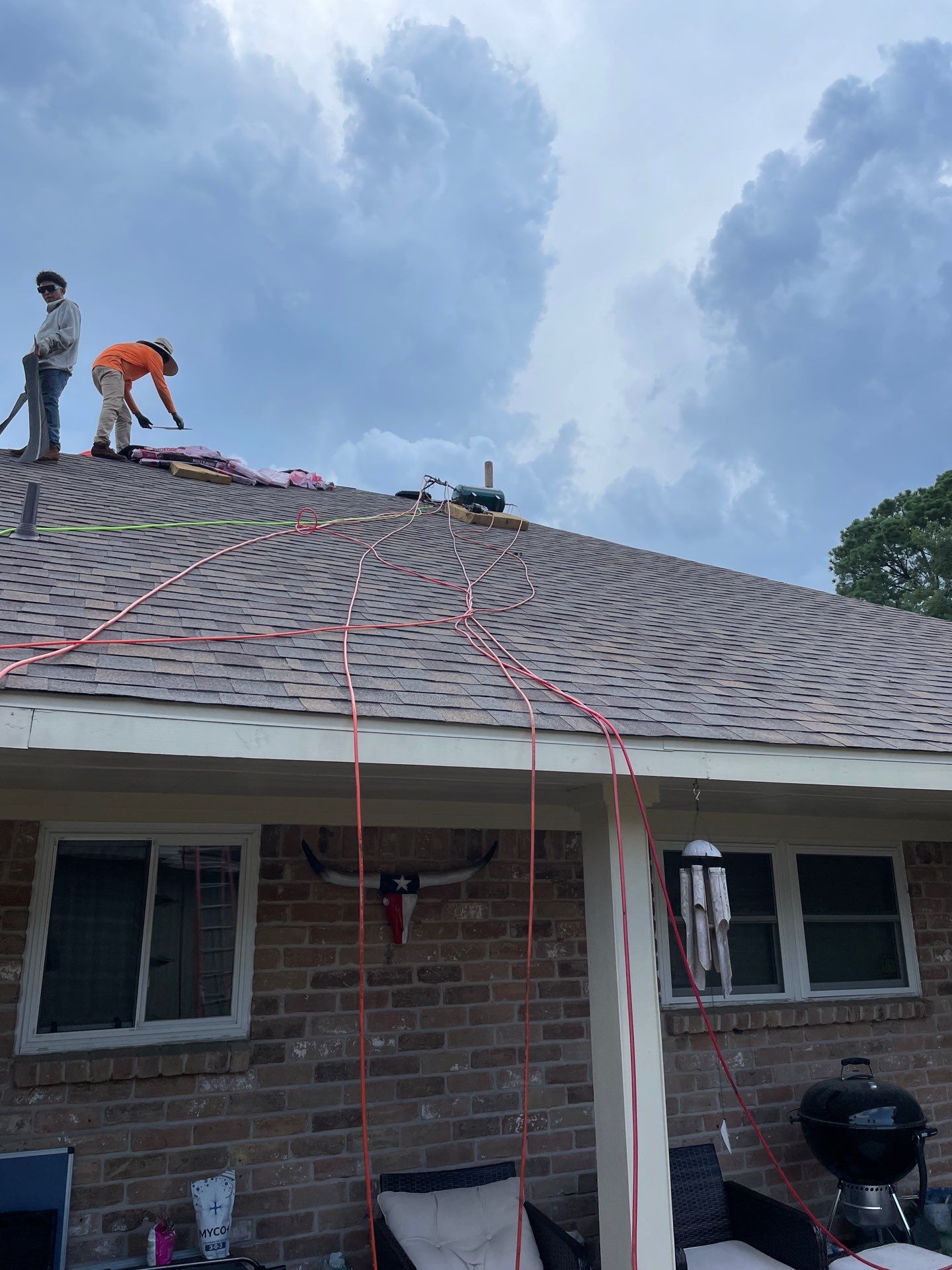 Residential Roofing Installation using Owen's Corning Duration (Lifetime) Shingles by Roof Repair Company