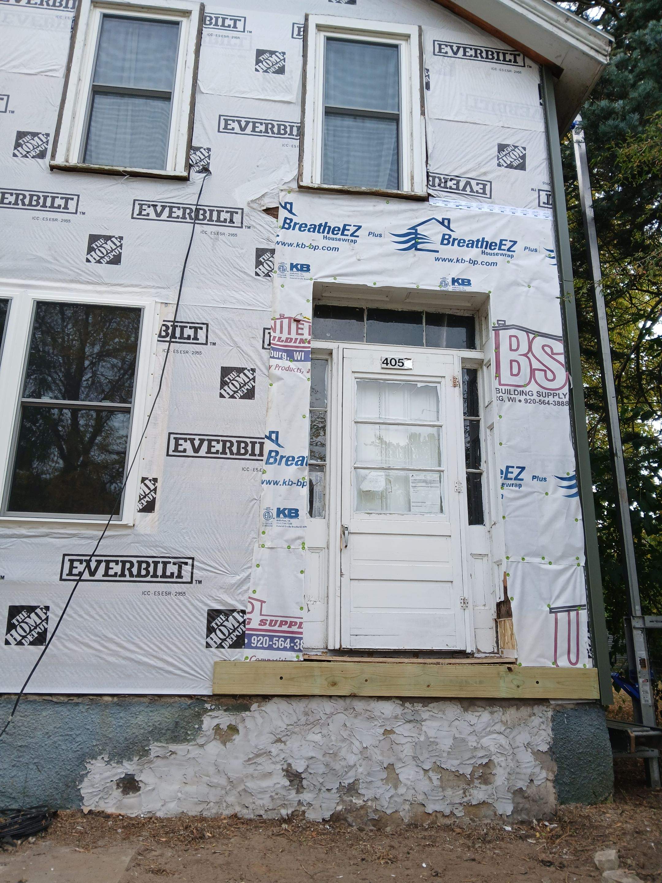 FULL HOME SIDING MAKEOVER SHEBOYGAN  by Gellings Roofing & Siding