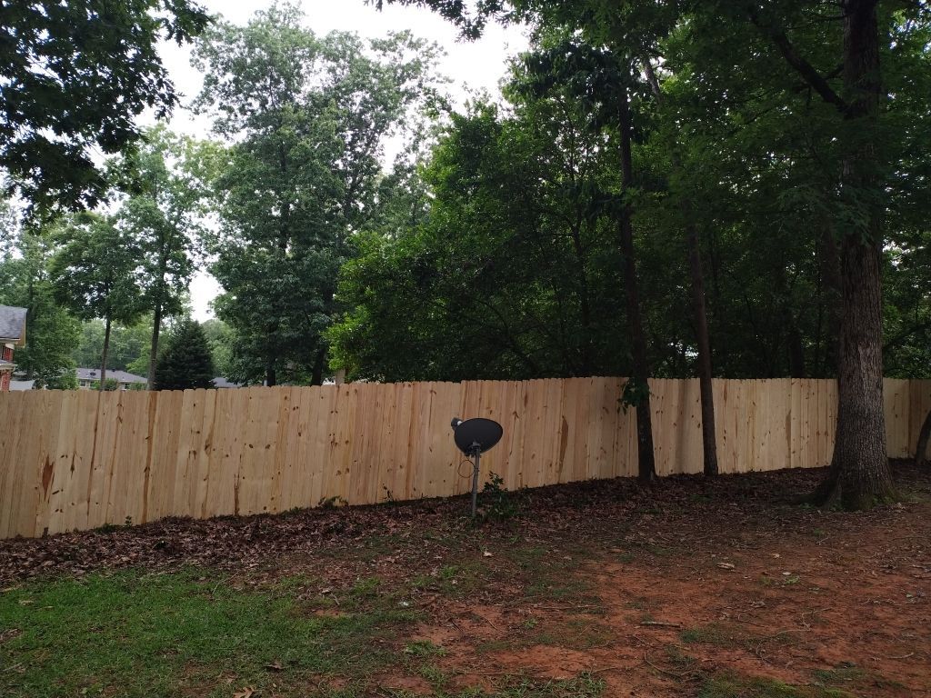 Royal Knoll Lane - Fence Installation  by Pillar and Pine