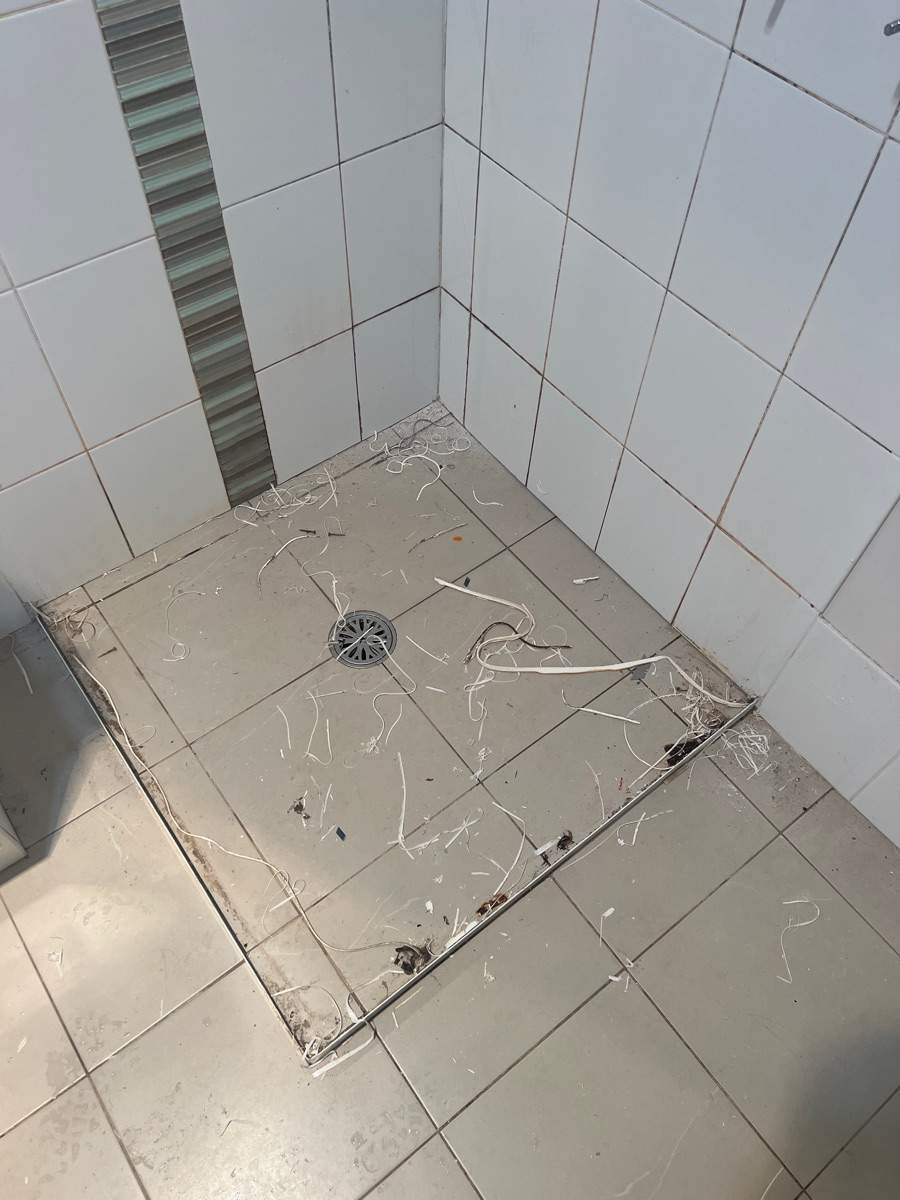 Re-seal & Re-grout by Re-seal Bathrooms