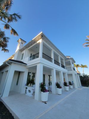 Residential Seamless Gutter Maintenance 