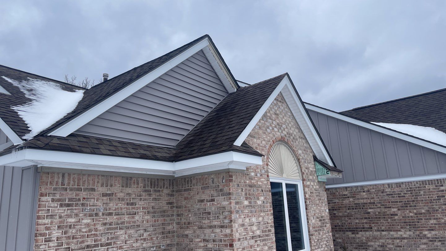 CertainTeed Cedarboards B&B + Alside UltraMax Windows Triple Pane by 180 Contractors