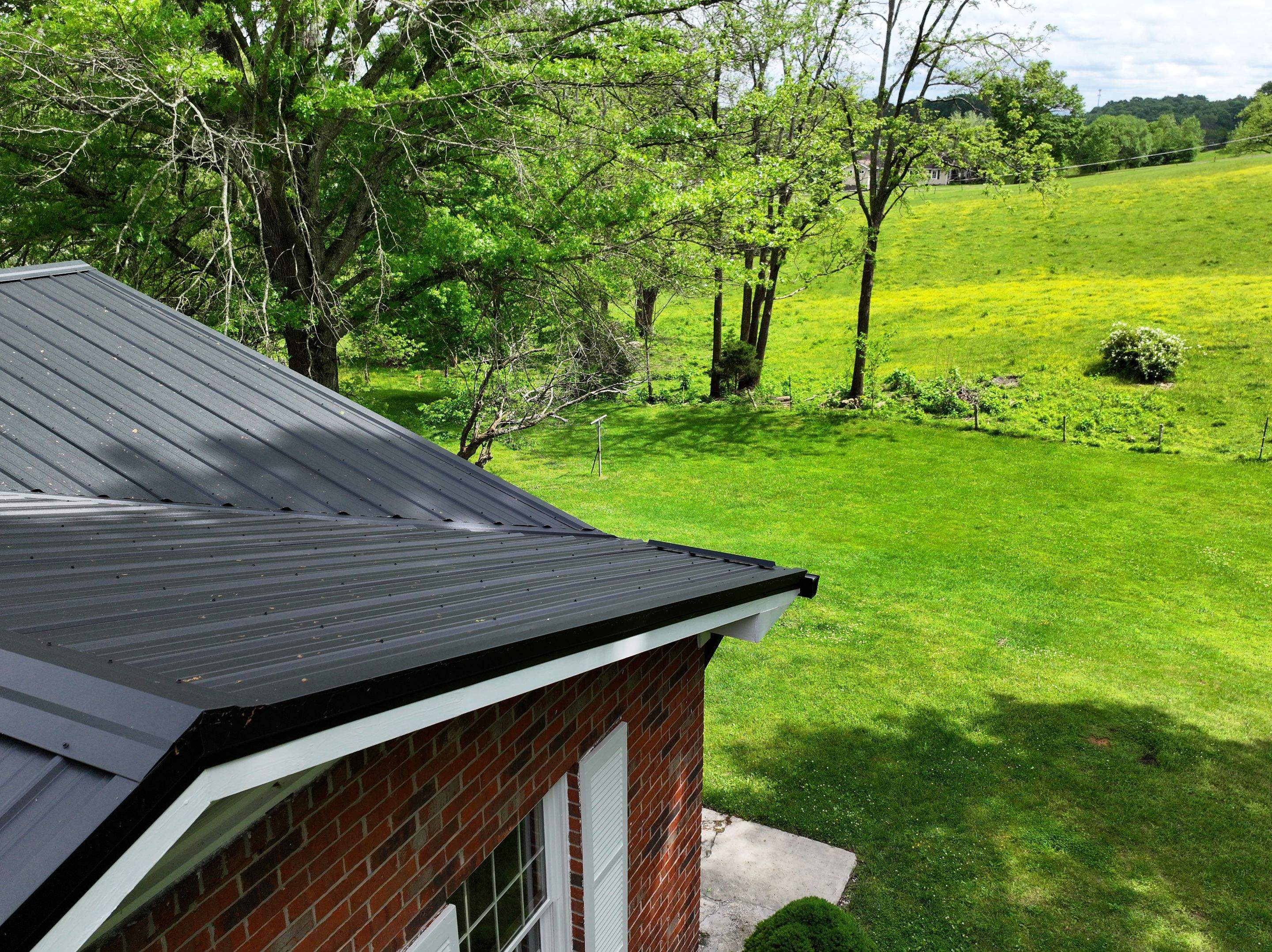 Roles Residence by Omnia Roofing