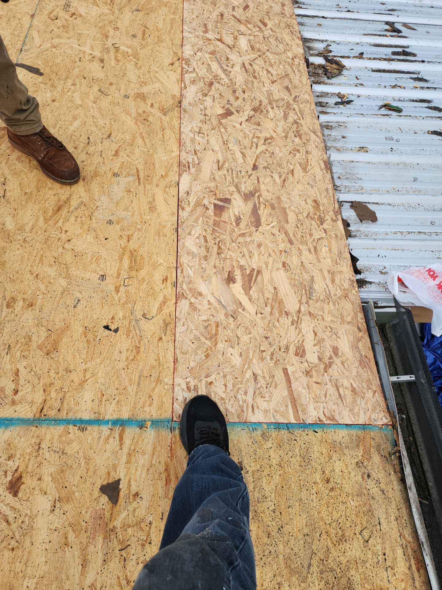 Residential Roofing Installation using Owen's Corning Duration (Lifetime) Shingles by Roof Repair Company