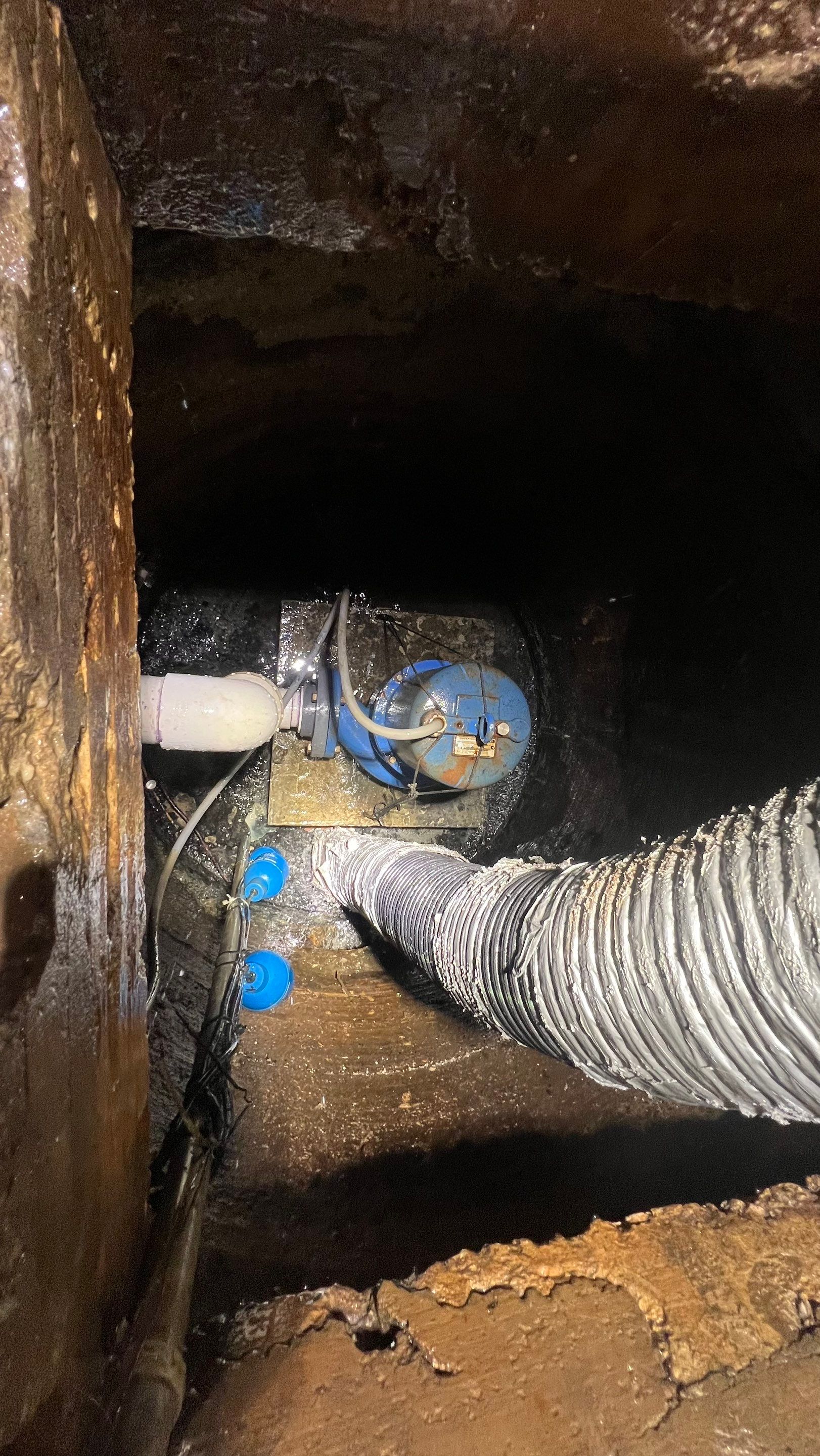 Naples Condo Complex Stormwater System Maintenance and Hurricane Cleanup by Don Mar, Inc. Storm Water Solutions