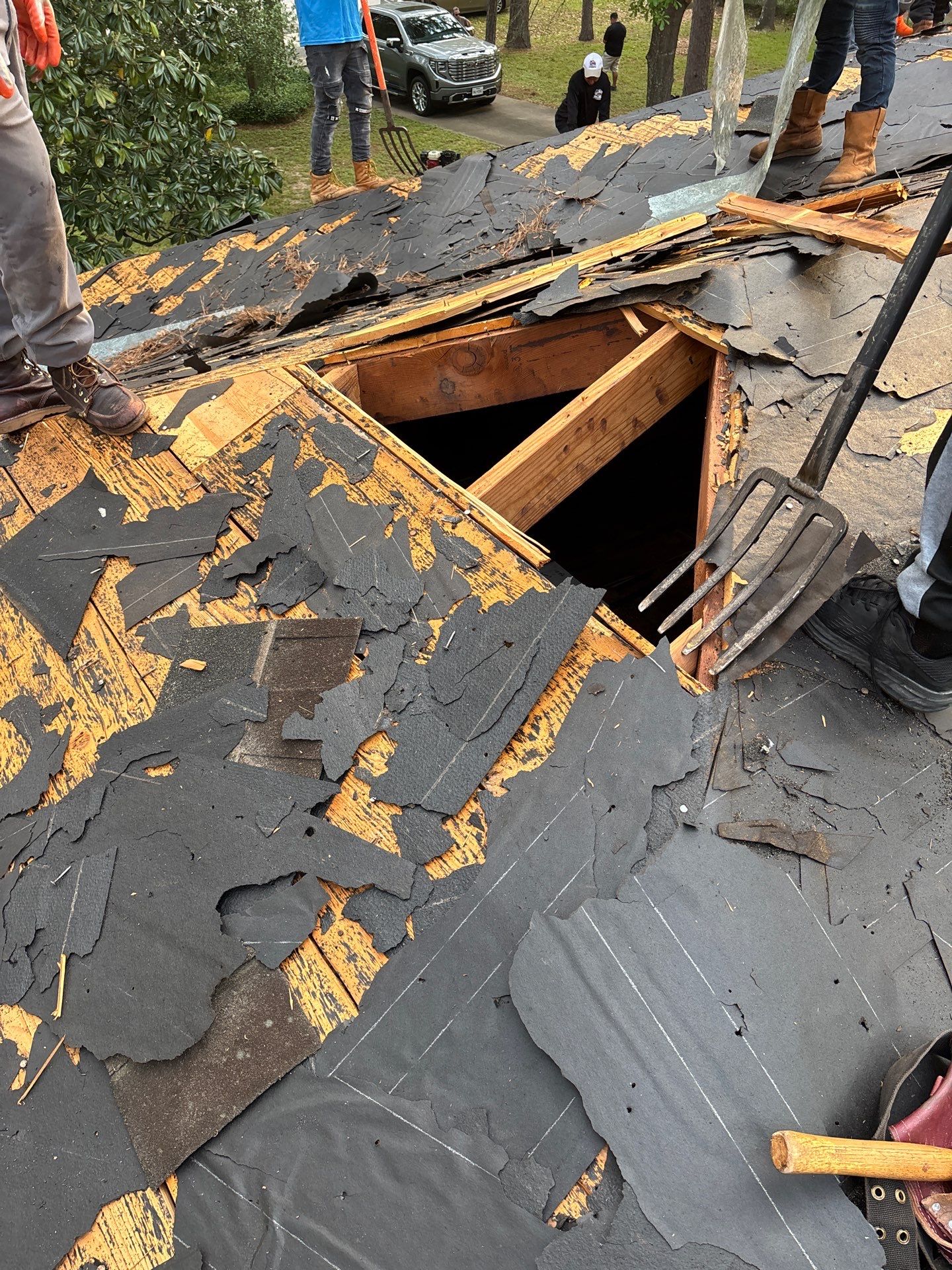 Roof Replacement Houston by Roof Repair Company