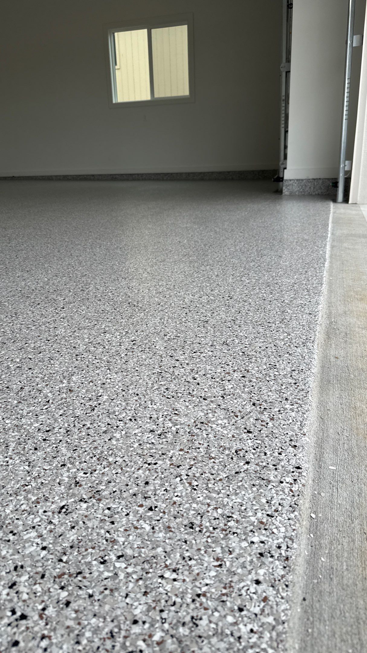 A Flake Floor To Start Out The Summer Just Right ! by Banner Garage