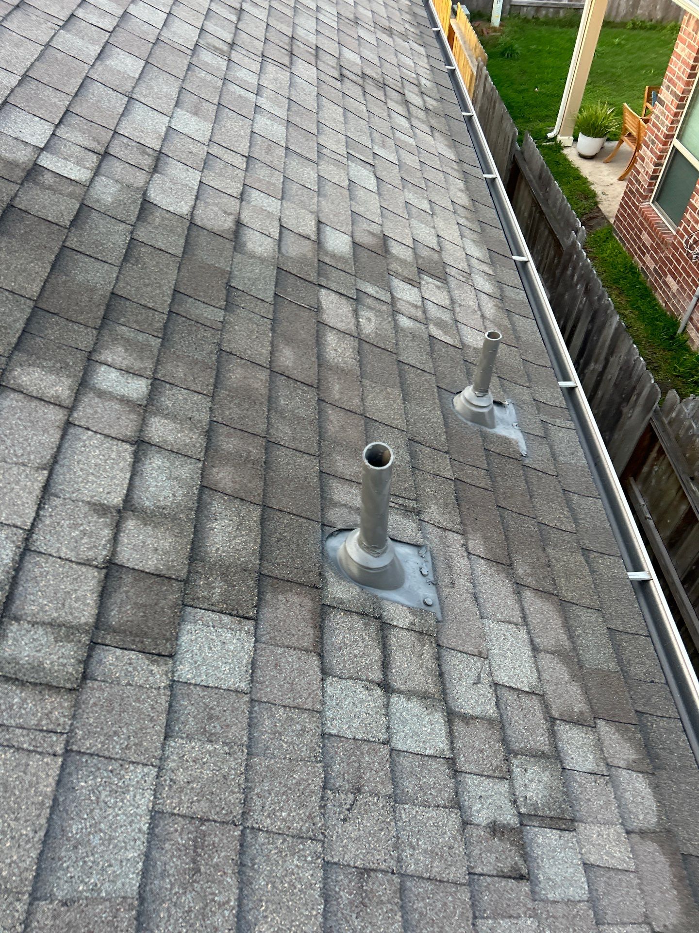 Hail Damage using Owen's Corning Duration (Lifetime) Shingles by Roof Repair Company