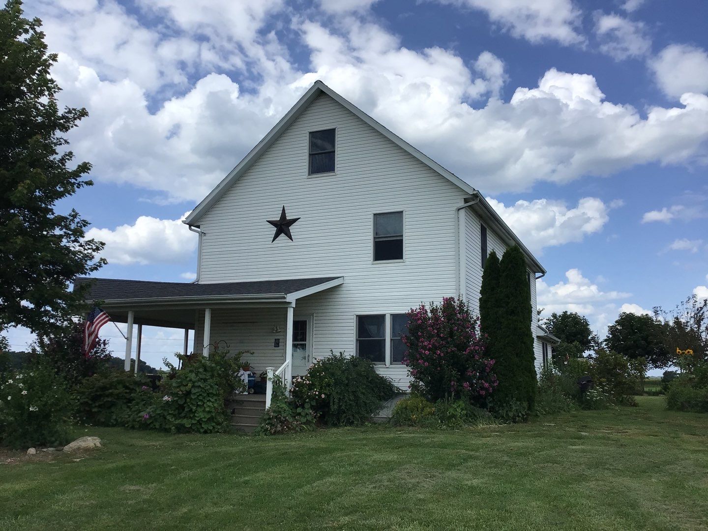 Montpelier Ohio Homeowner Transforms Home with Steel Shingle  by 4Ever Metal Roofing