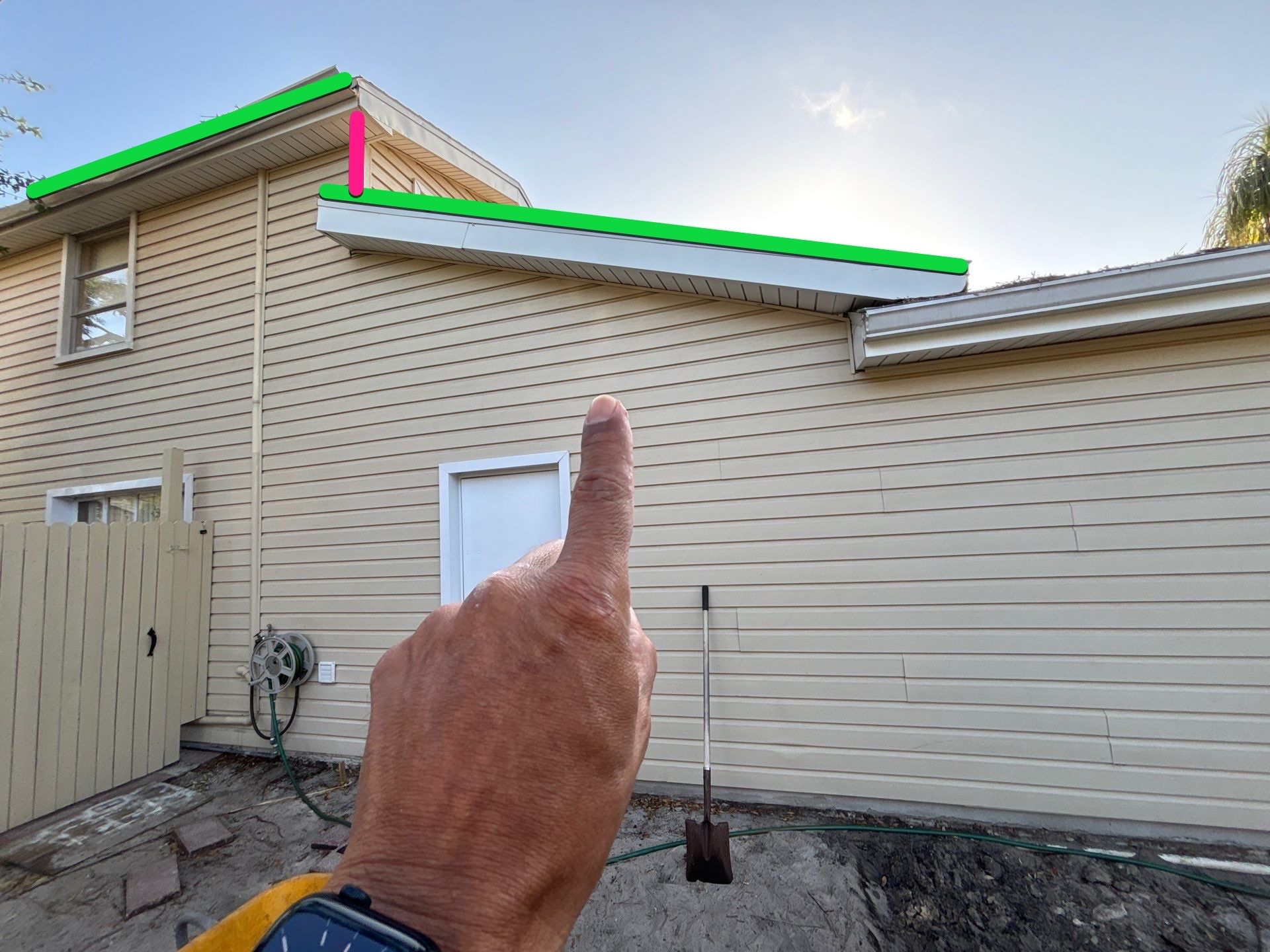 Residential Seamless Gutter Solutions in Tampa FL by Gutter Professors