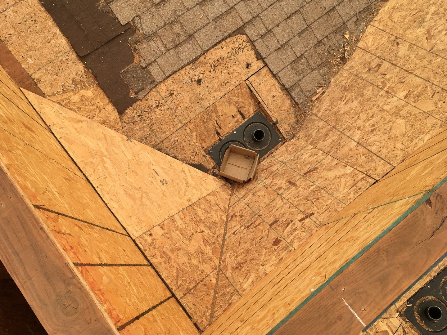 Spray foam and coatings using Conklin Benchmark/PUMA XL coatings and spray foam by Straight Edge Roofing Inc