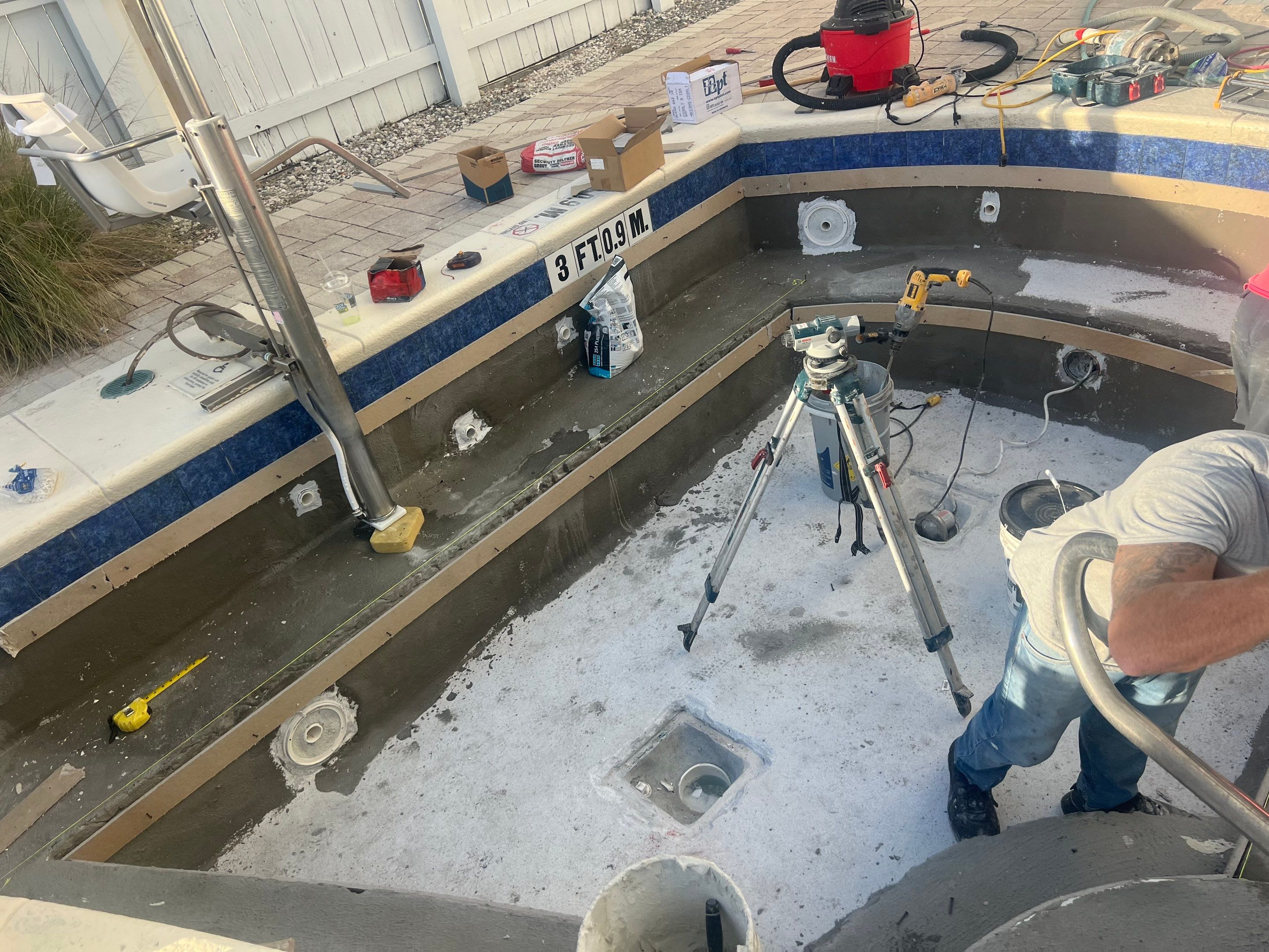 The Hampton Inn and Suites - PCB by ASP - America's Swimming Pool Company