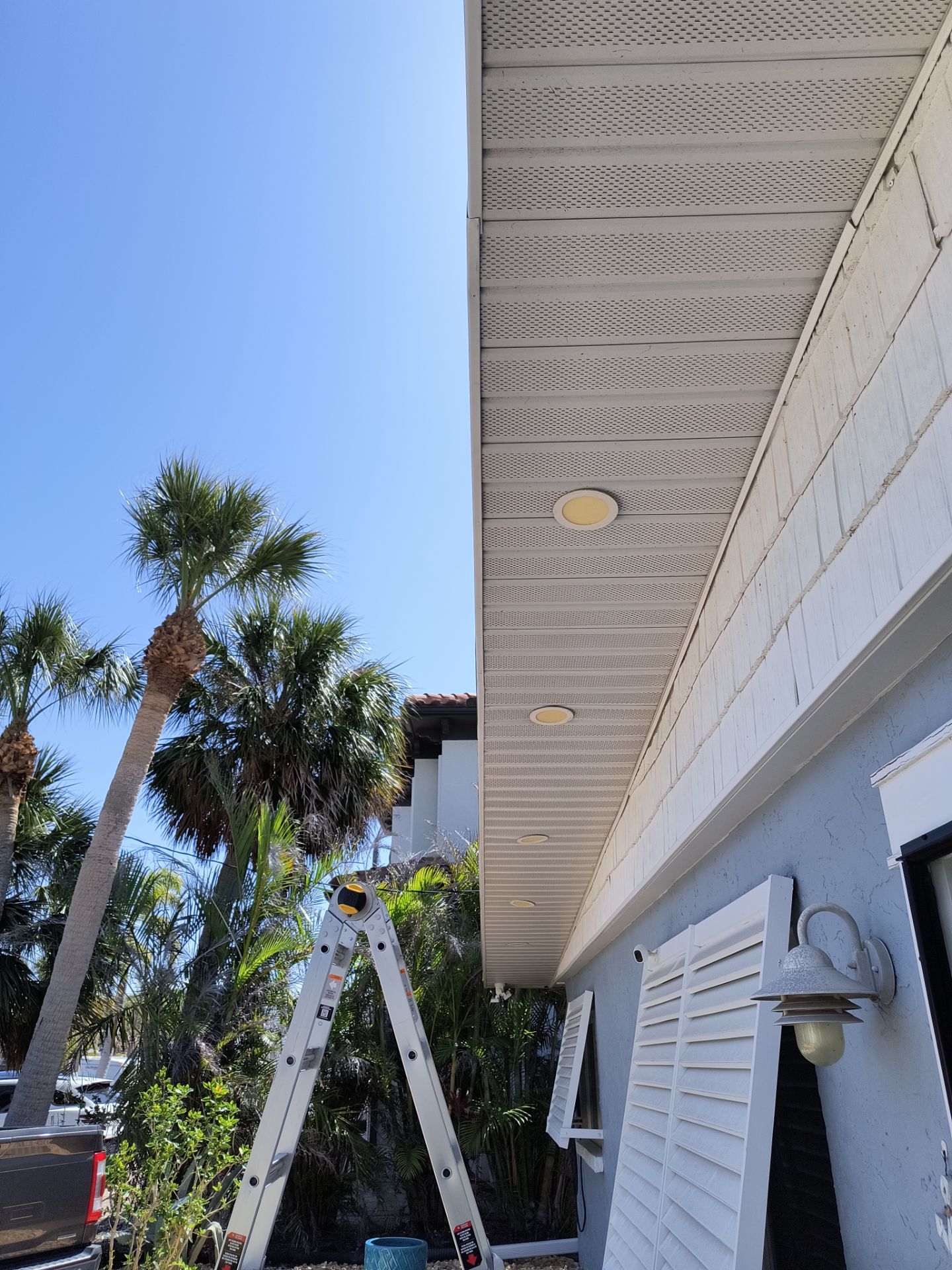 New Metal Soffit and Fascia in Siesta Key FL by Gutter Professors