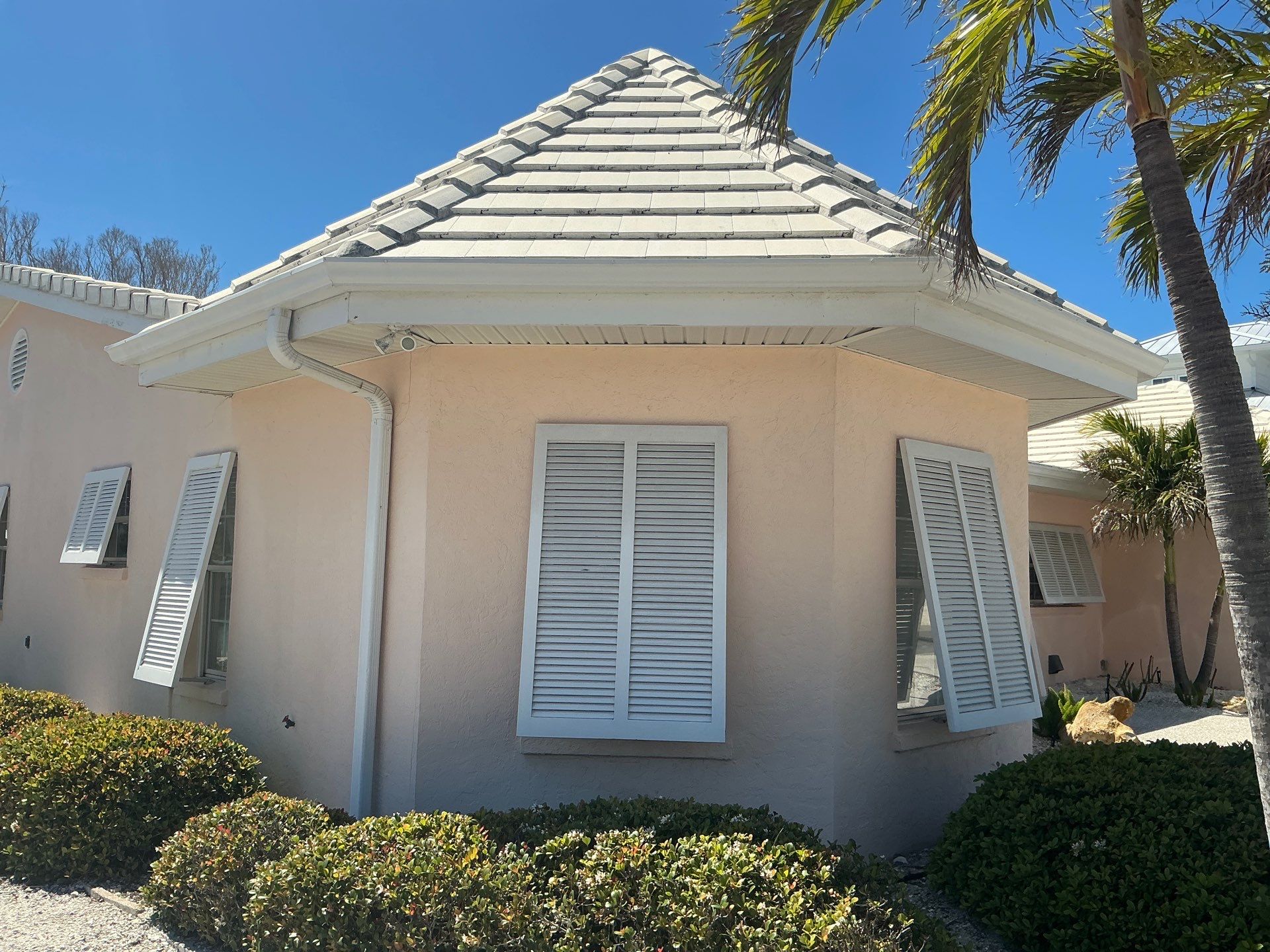 Soffit and Fascia Installation in Holmes Beach FL by Gutter Professors