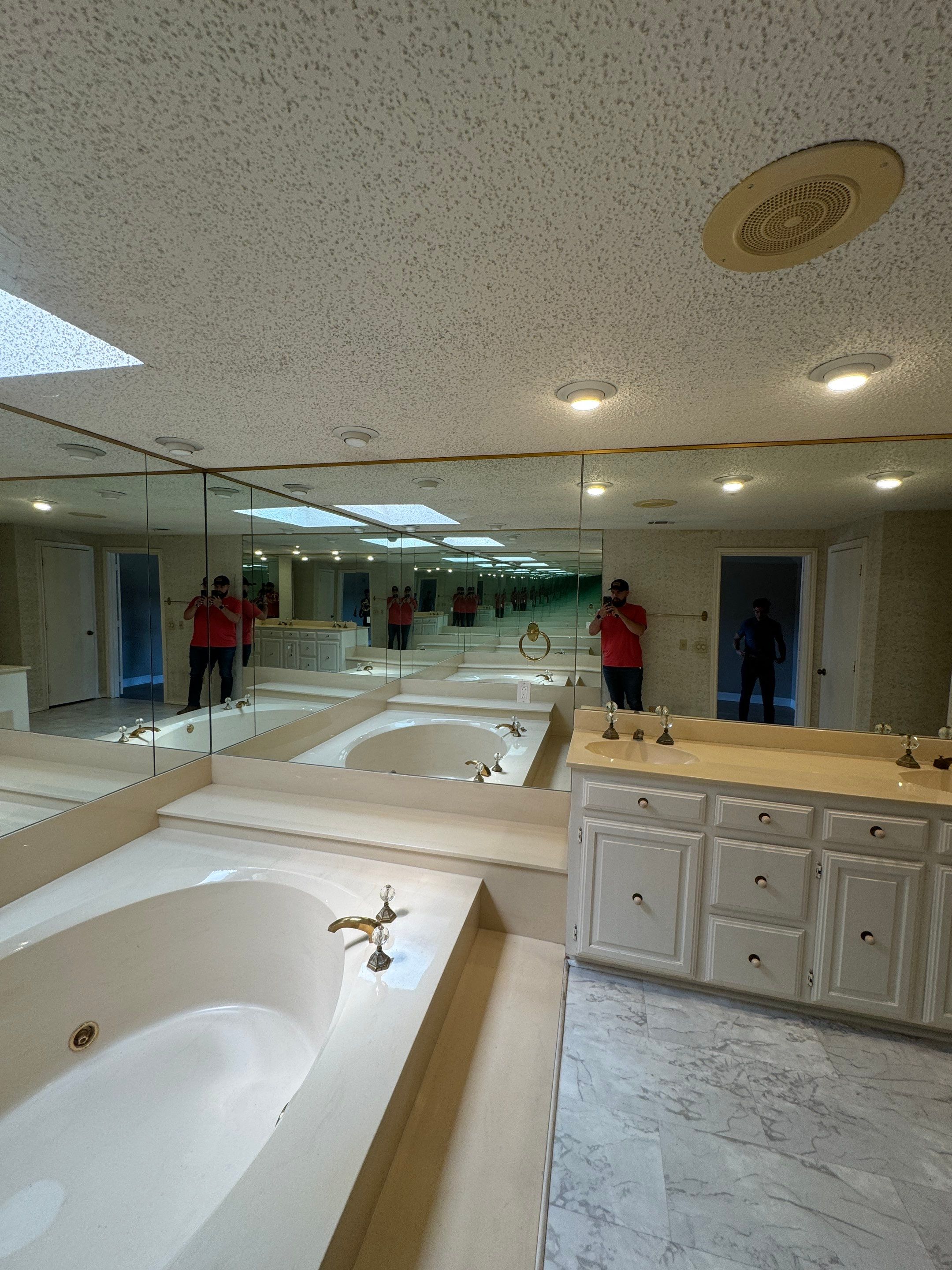 Primary RR Remodel by HOMES BY JAR