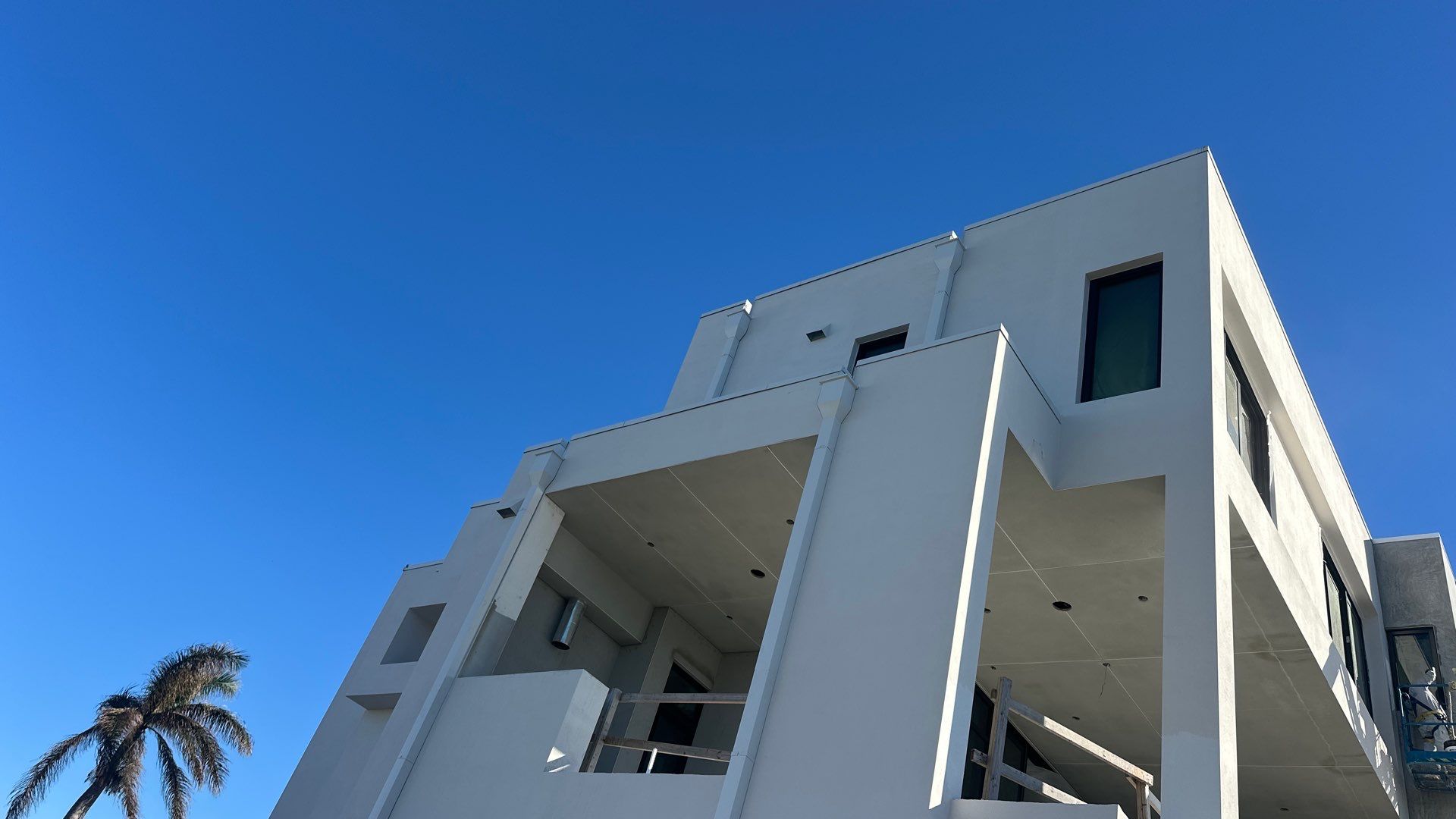 Residential Install of Flat TPO by International Roofing