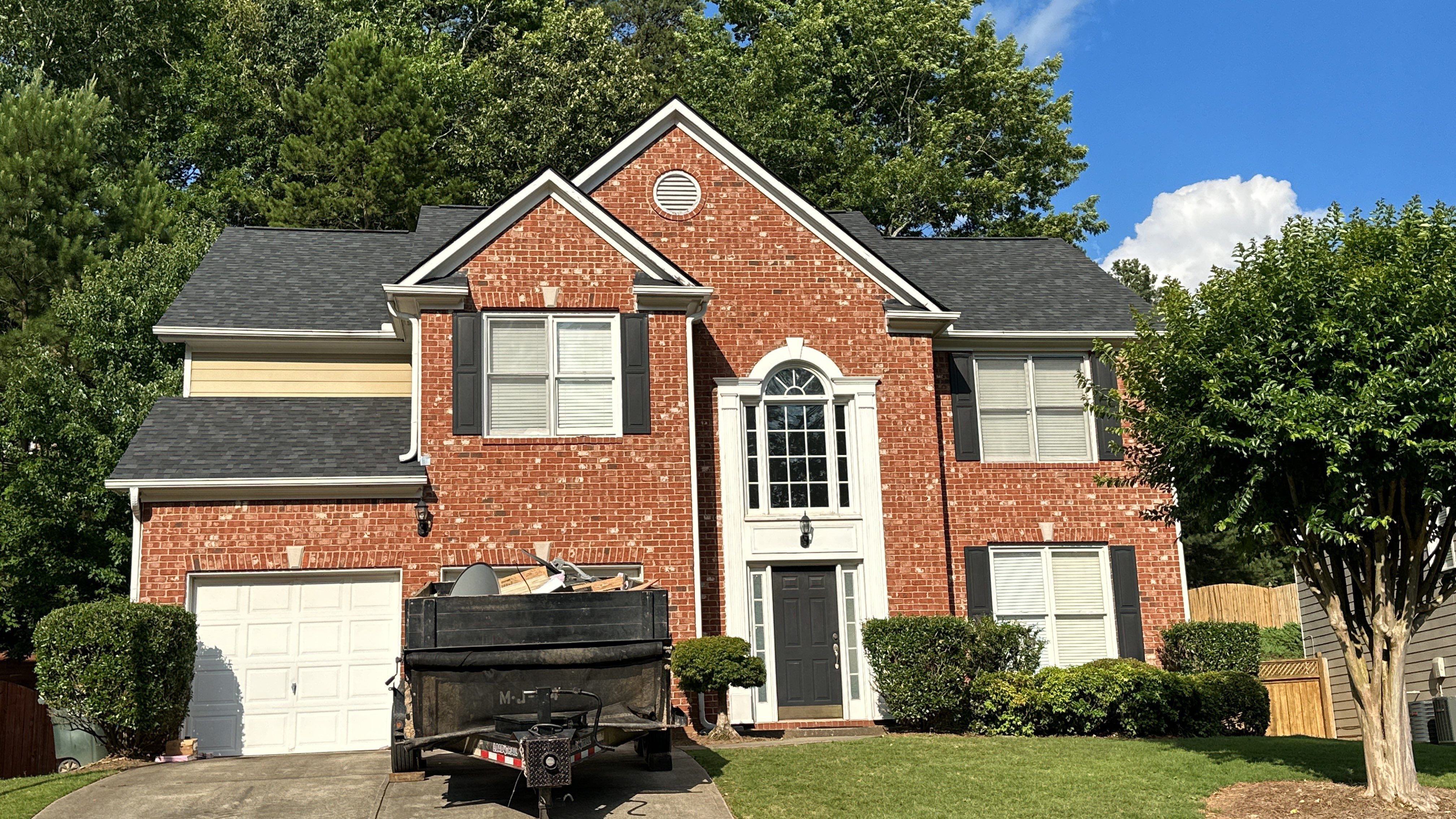 Ownes Corning Duration AR Onyx Black by NBS Roofing, Inc.