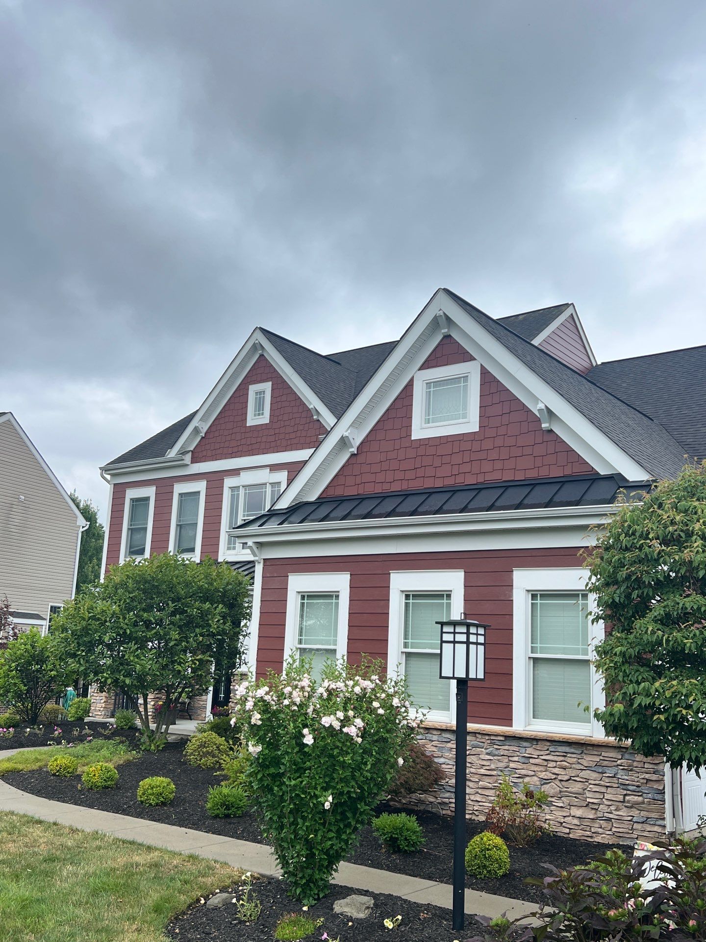 Countrylane Red James Hardie Siding Replacement in Franklin Park by Knockout Home Solutions