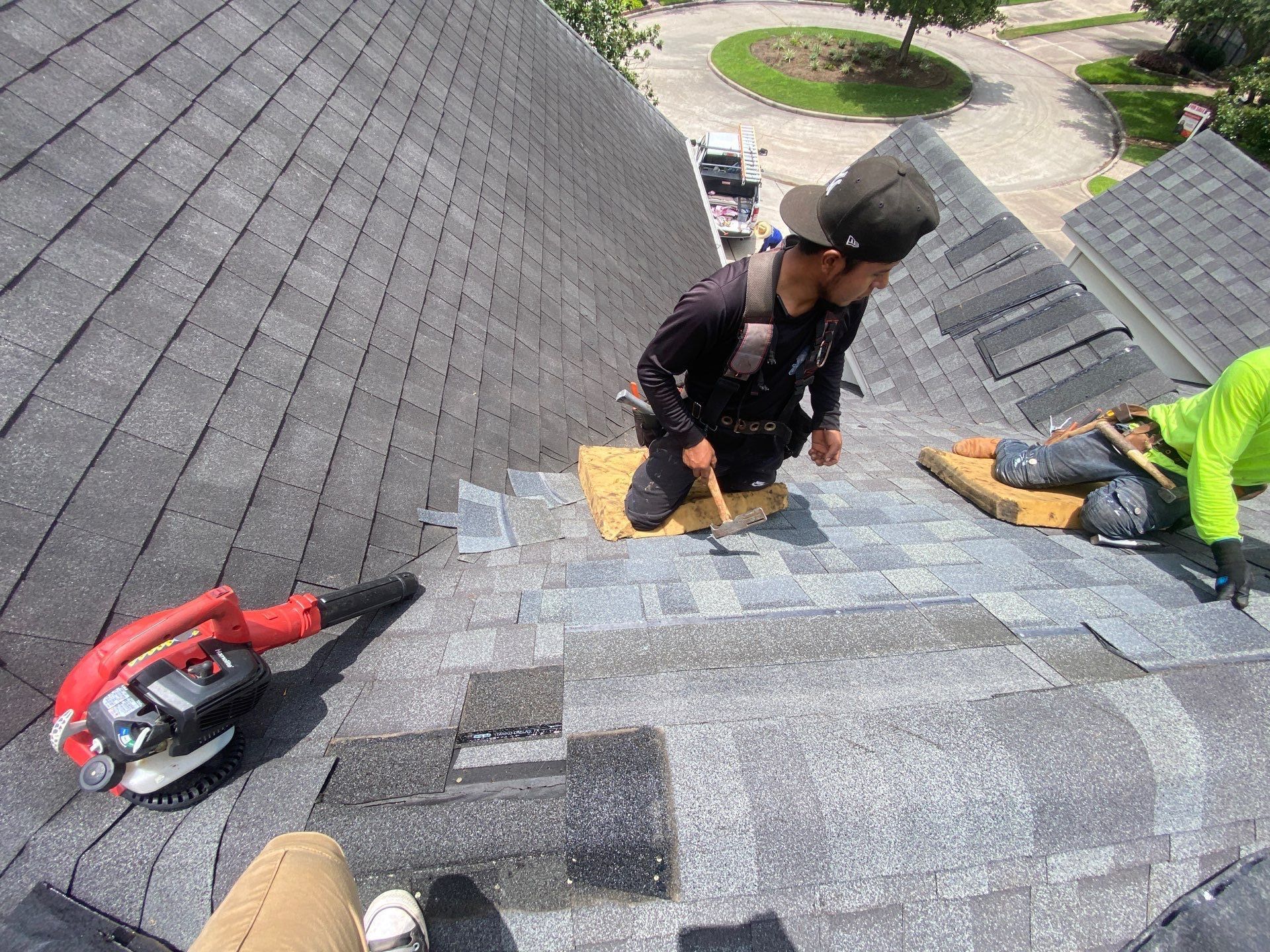 Residential Roofing Repair using Owen's Corning Duration (Lifetime) Shingles by Roof Repair Company