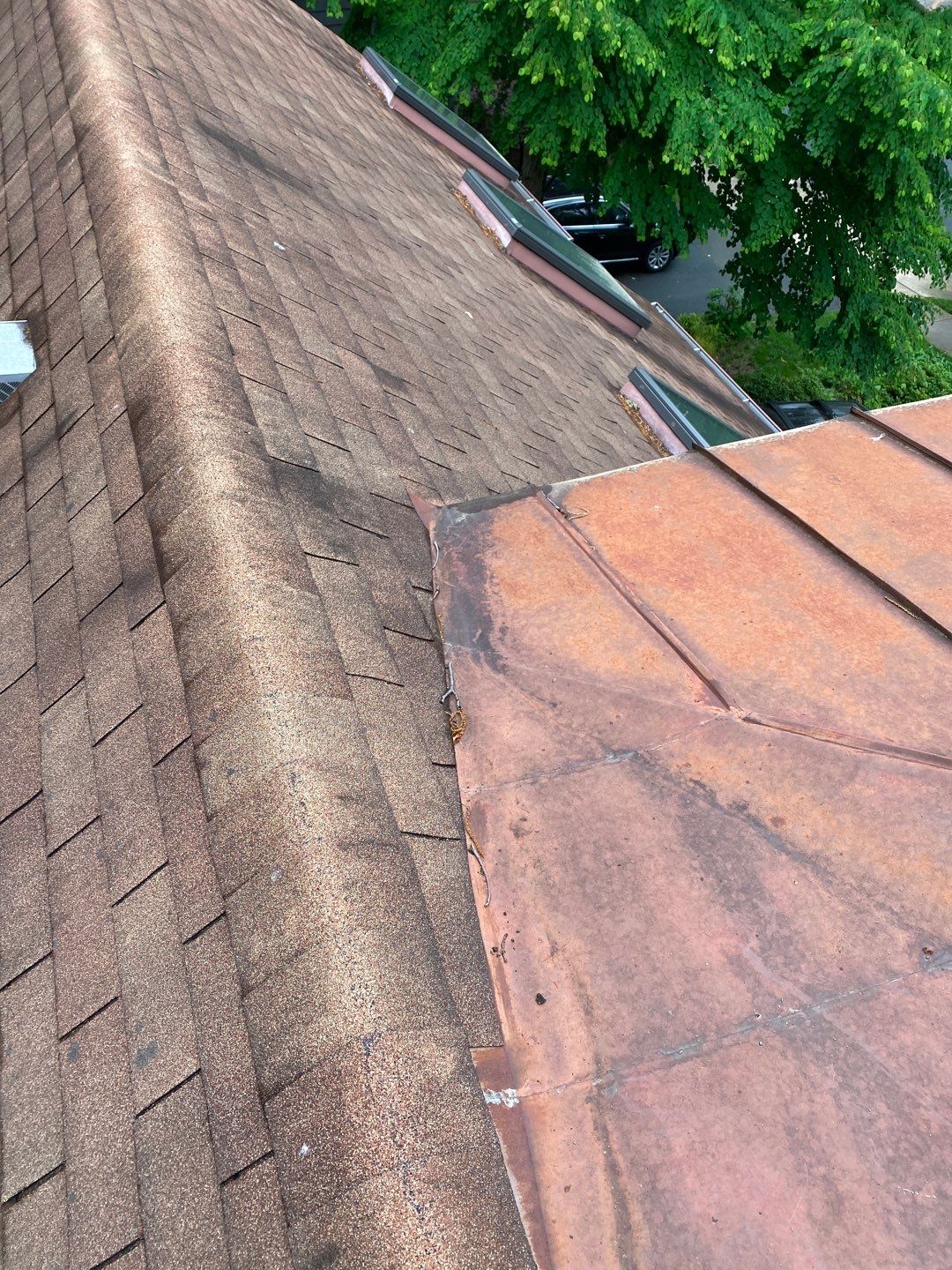 Arlington: CertainTeed Landmark Pro Designer Shingles in Max Def Shenandoah by RM Banning, Inc.