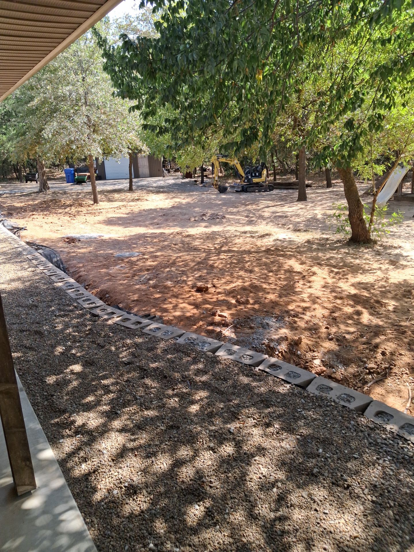 Retaining Wall by Clays Services Inc