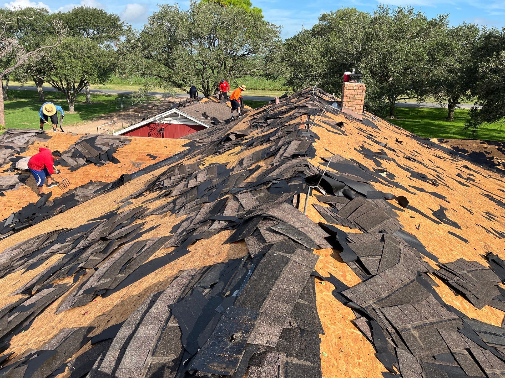 Residential Roofing Installation using Owen's Corning Duration (Lifetime) Shingles by Roof Repair Company