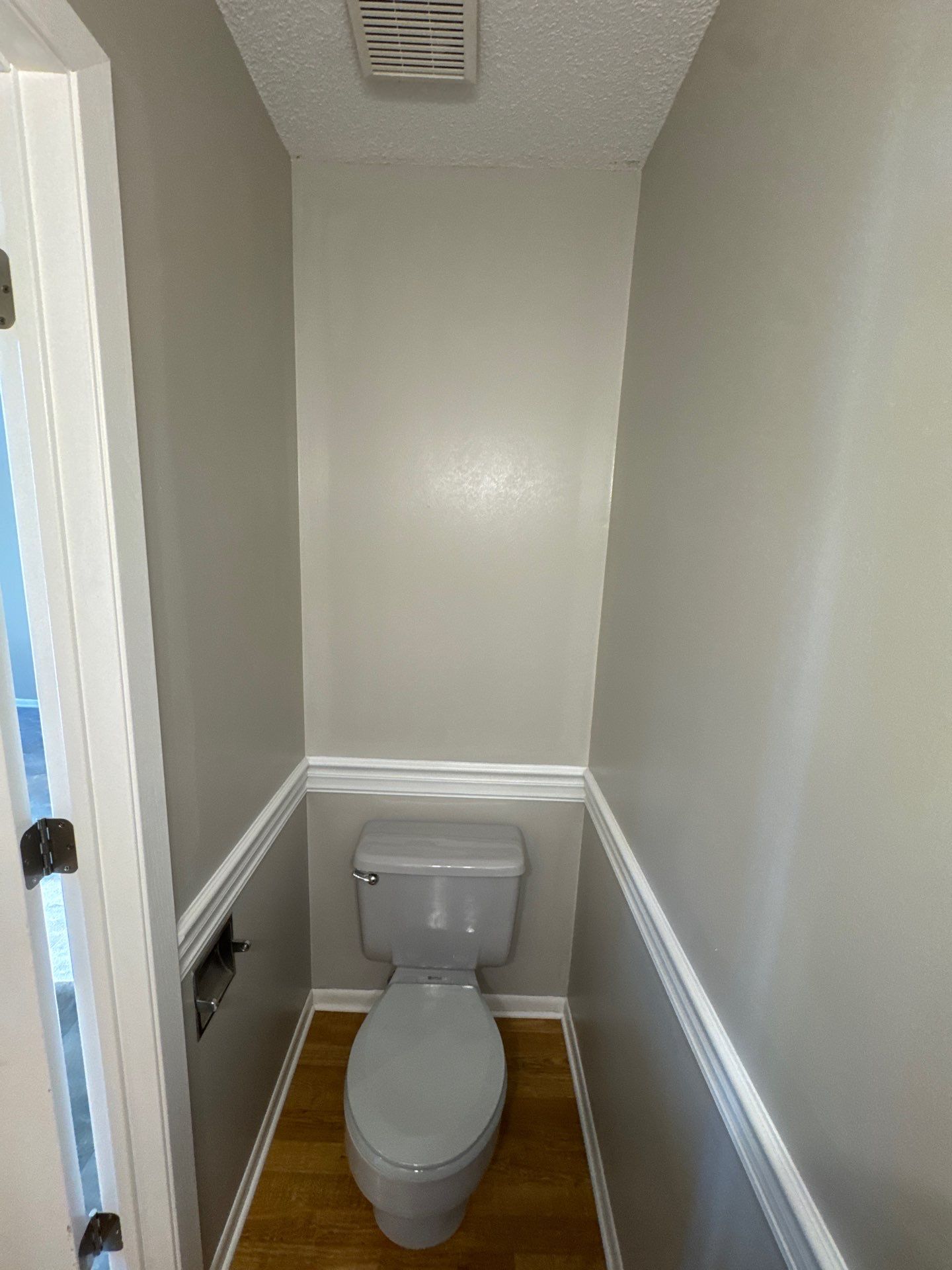 Condo Repaint Walls in Urbandale by Midwest Paint LLC