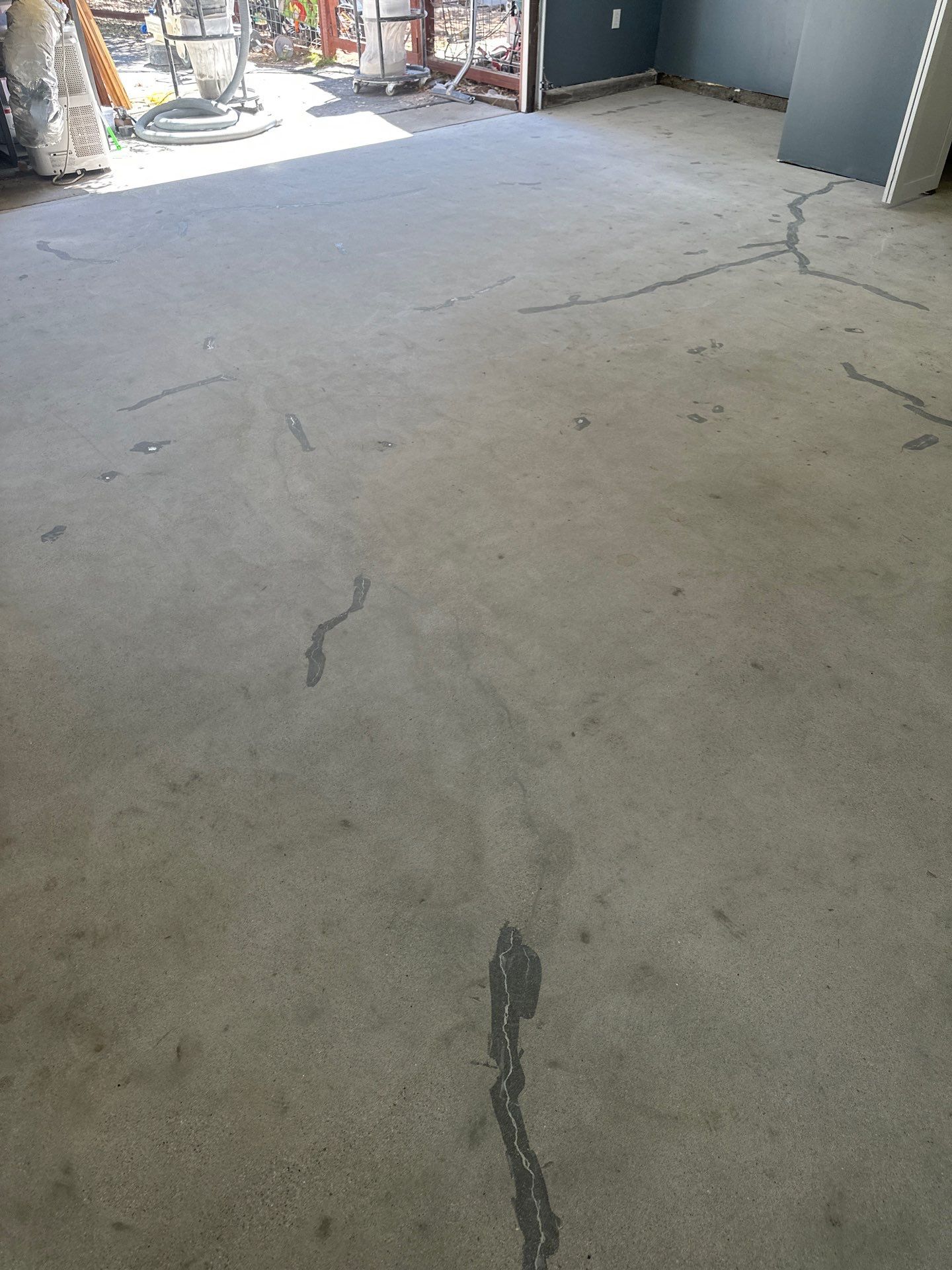 Simiron Polyurea Garage Floor Coating with Stargazer Chips by MGP Coatings