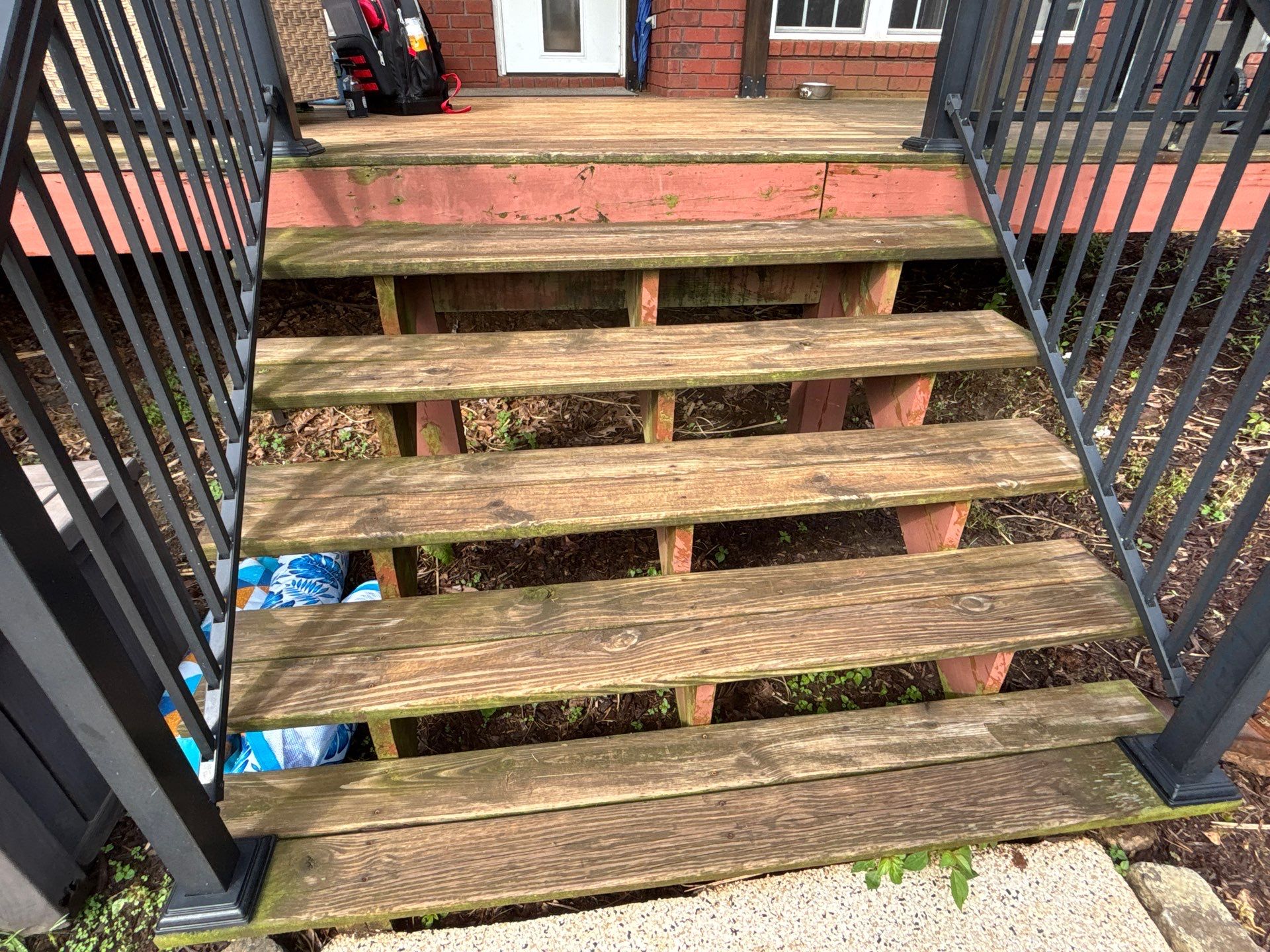 Deck using Wood Sealant by DuraSeal