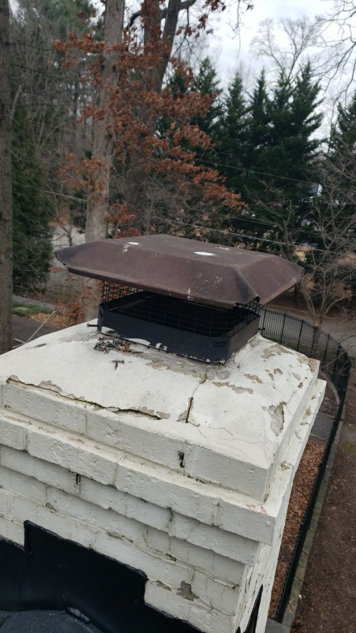 McLean: Certainteed Landmark Pro Designer Shingles in Max Def Charcoal Black by RM Banning, Inc.