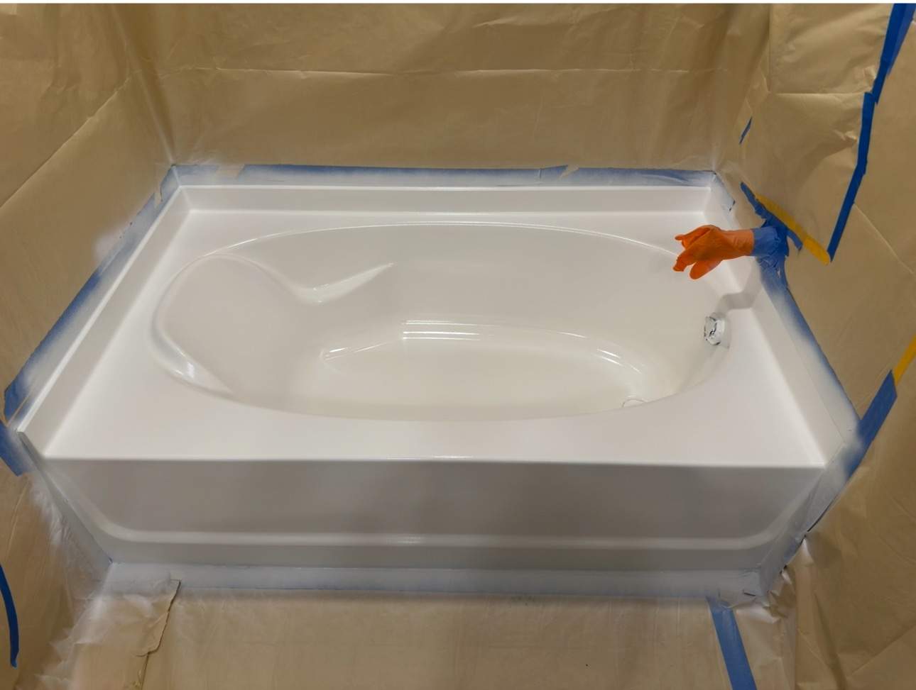 Bathtub Refinishing by Surface Experts - Cypress / North Katy
