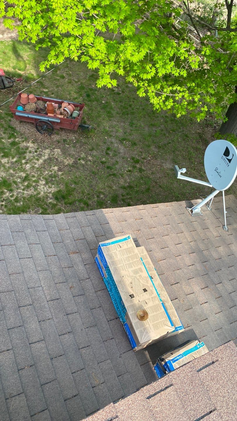 Roof Replacement using CertainTeed Landmark by 180 Contractors