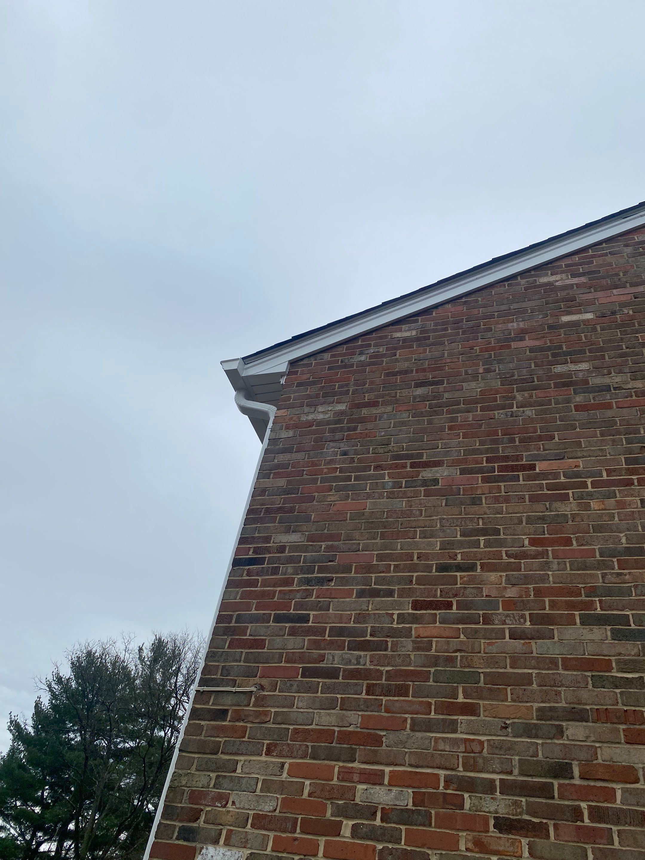 Vienna: Residential Roof Replacement with CertainTeed Landmark Pro in Max Def Weathered Wood by RM Banning, Inc.