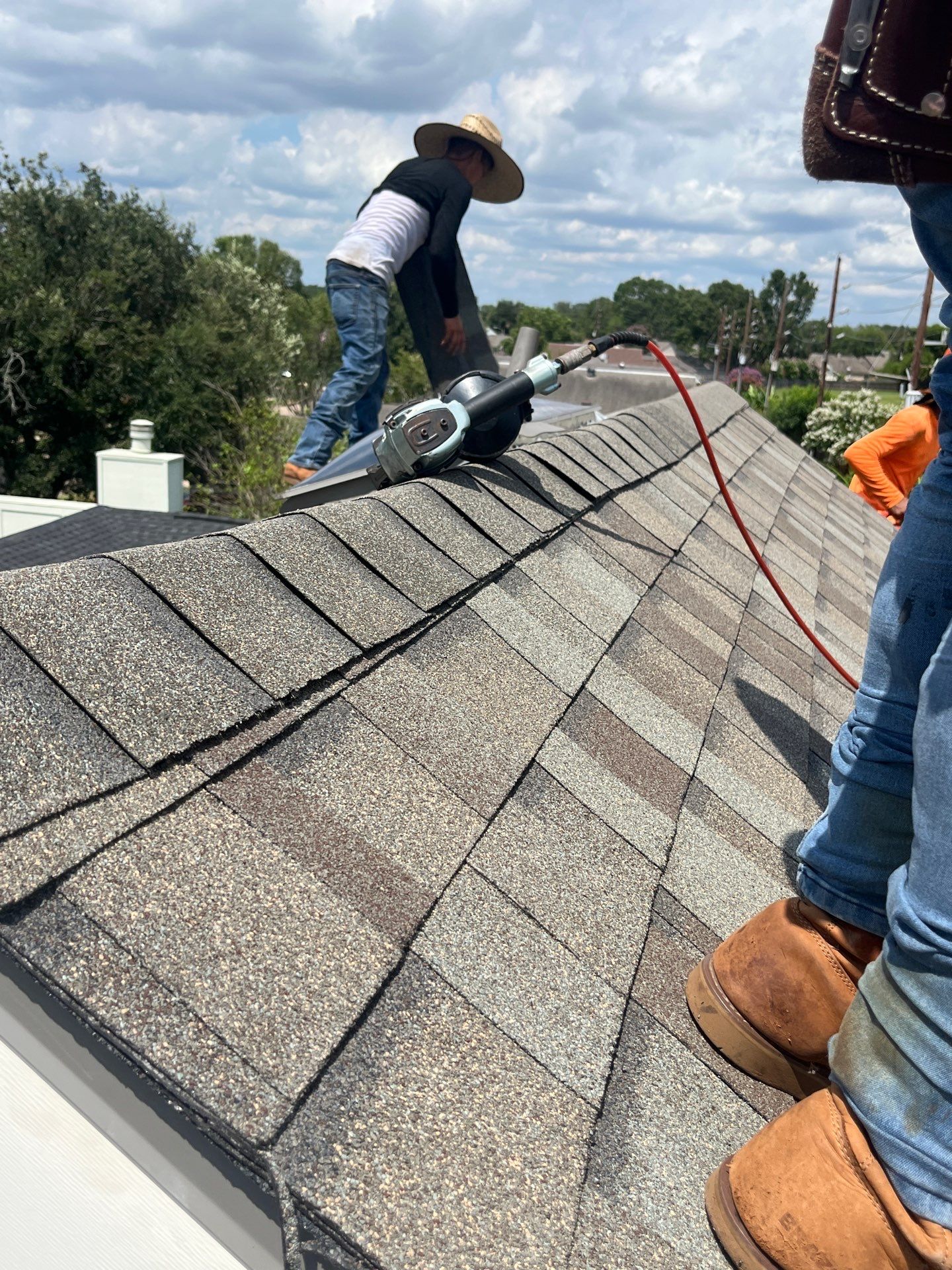 Residential Roofing Installation using Owen's Corning Duration (Lifetime) Shingles by Roof Repair Company