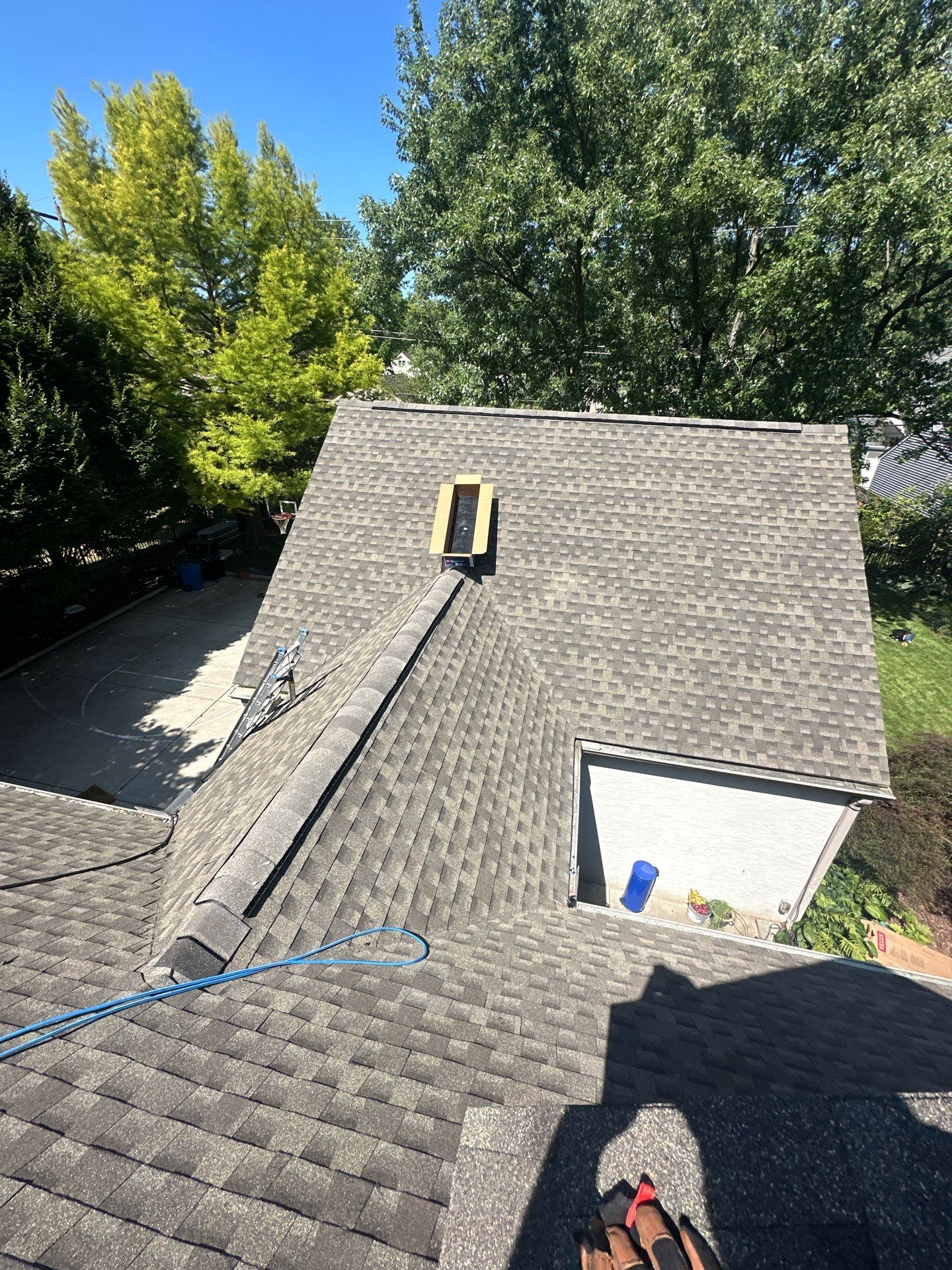 Residential Roofing Installation using Timberline HDZ Shingles - Weathered Wood by RoofX 