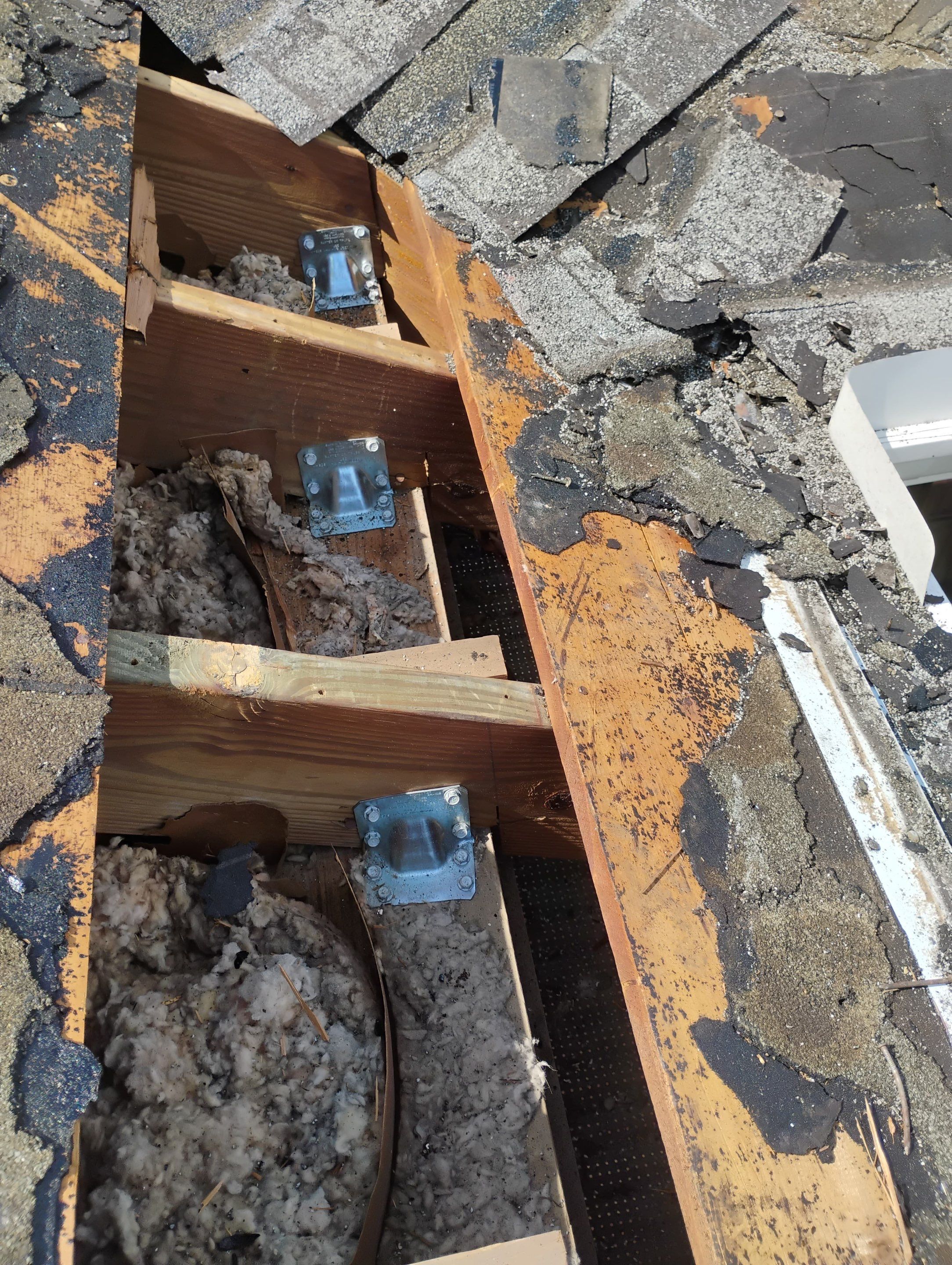 Project in St. Petersburg 33712 by Mitchell Roofing Company LLC