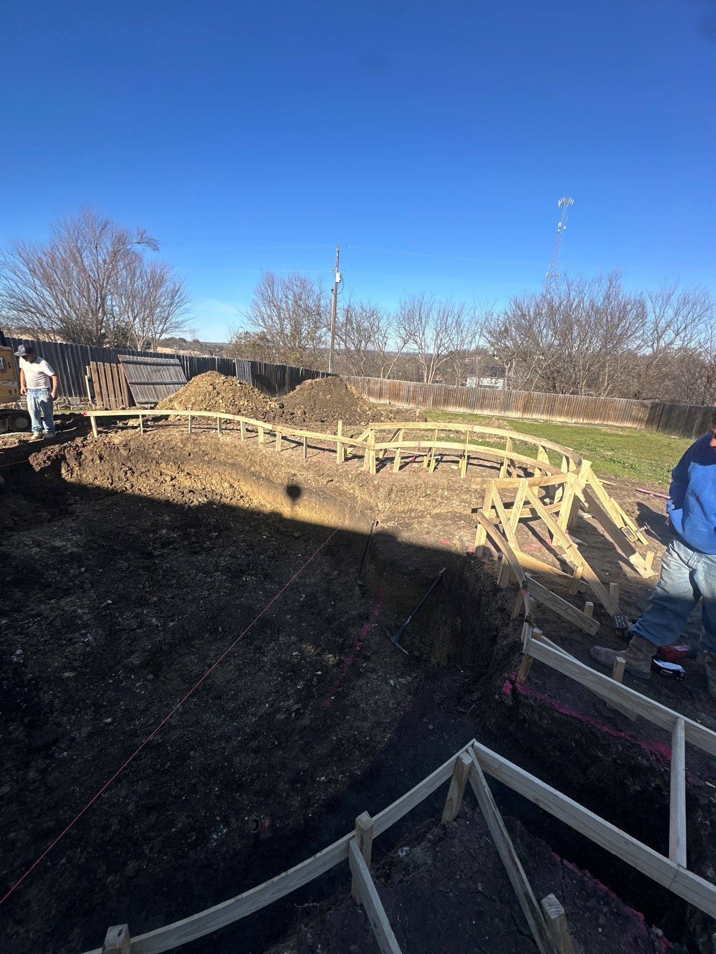 Freeform Pool with Raised Spa and Water Feature by Pinnacle Pools and Spas - DFW