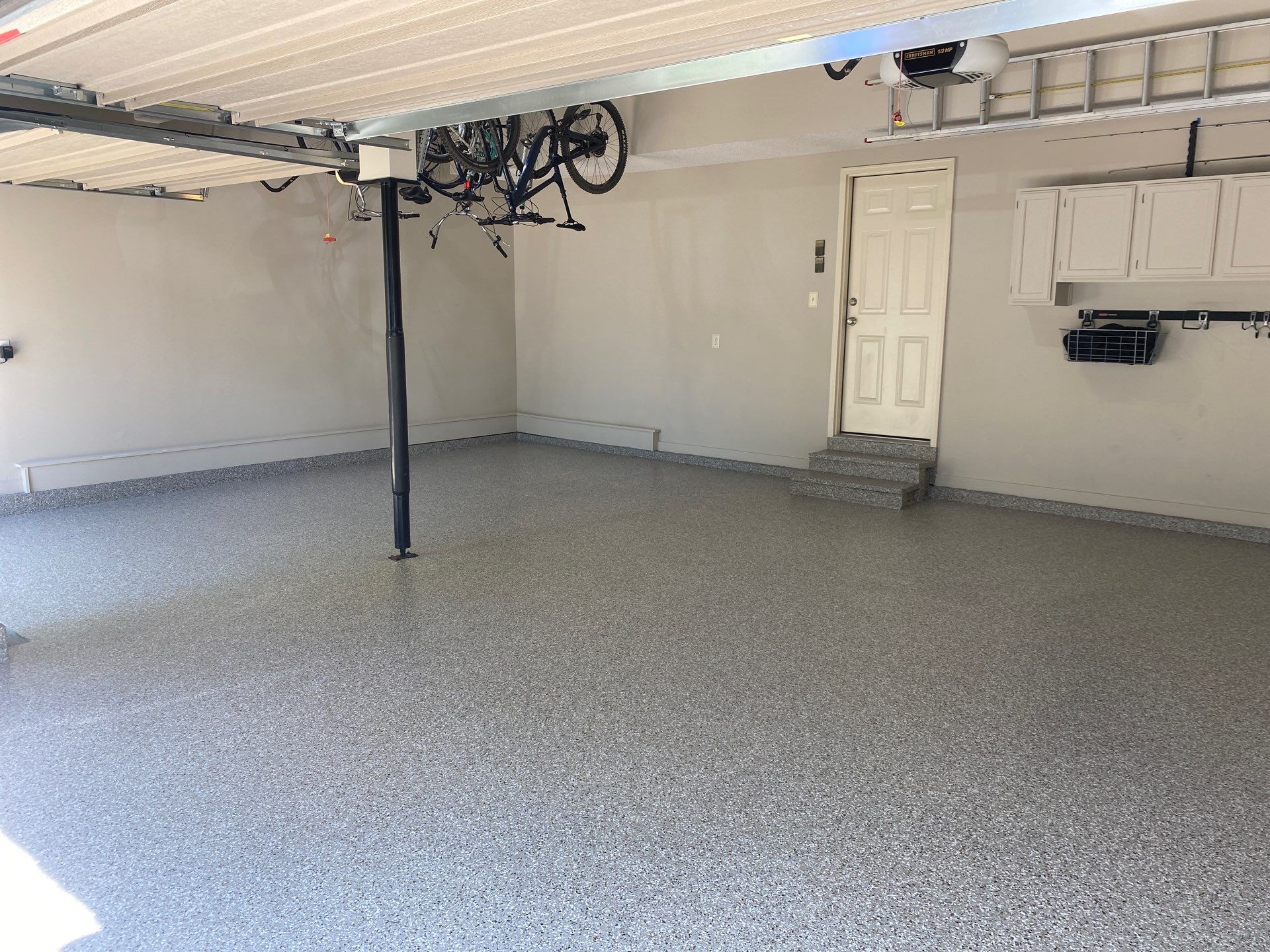 Daryn H. gets a new garage floor! by Banner Garage