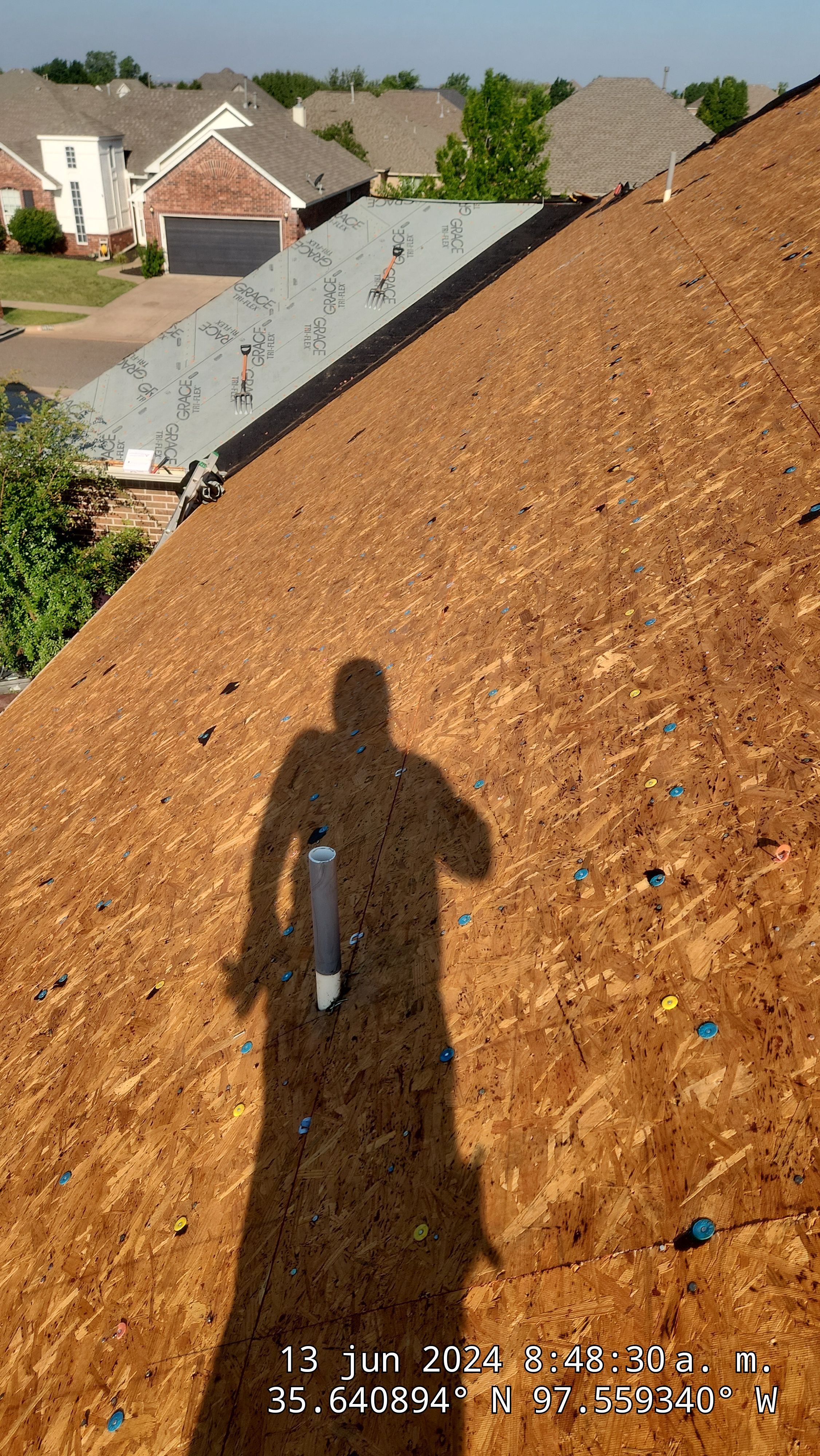 Reroof using GAF HDZ in Charcoal by Castillo Roofing