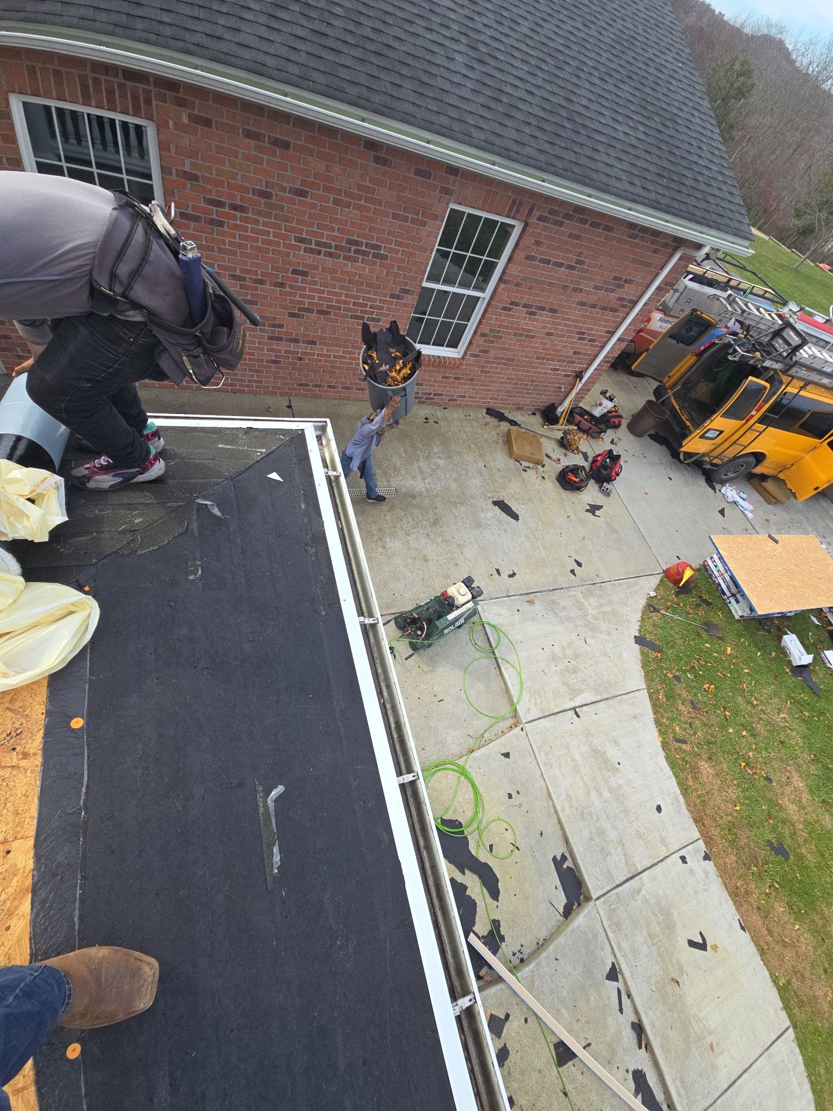 Residential Roofing Installation using GAF Timberline HDZ Charcoal by Rainstoppers Roofing