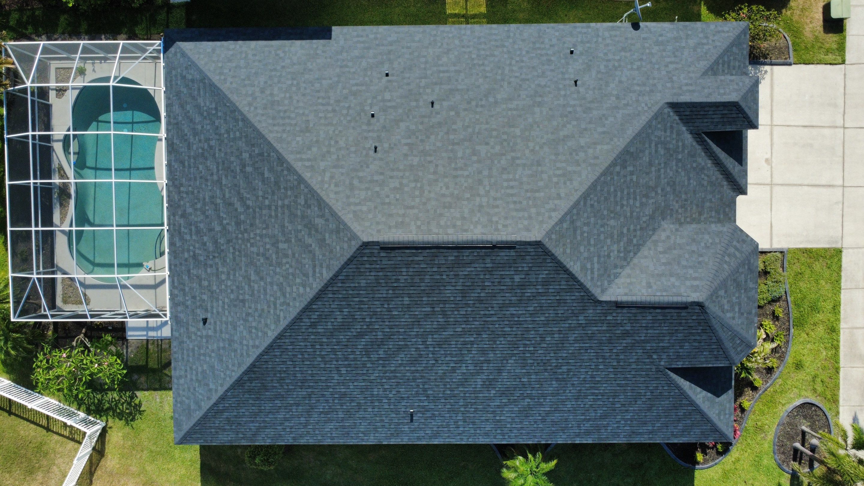Roof replacement in Ruskin, FL by Steadfast Roofing