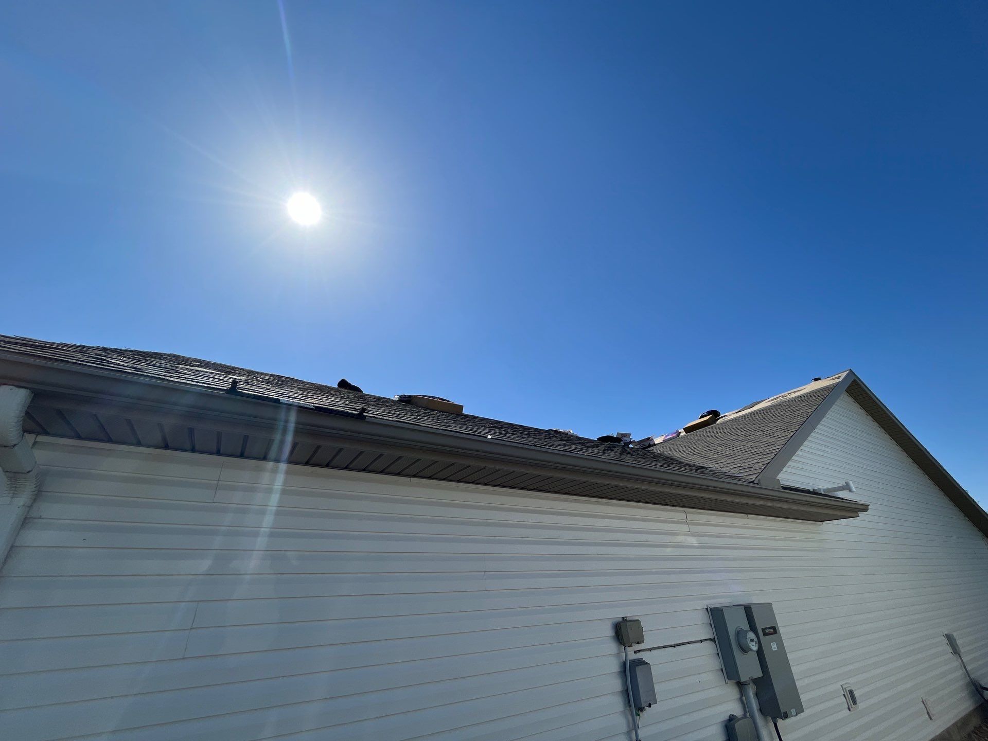 Residential Roofing Installation using CertainTeed Landmark Weathered Wood by Nitro Roofing and Construction
