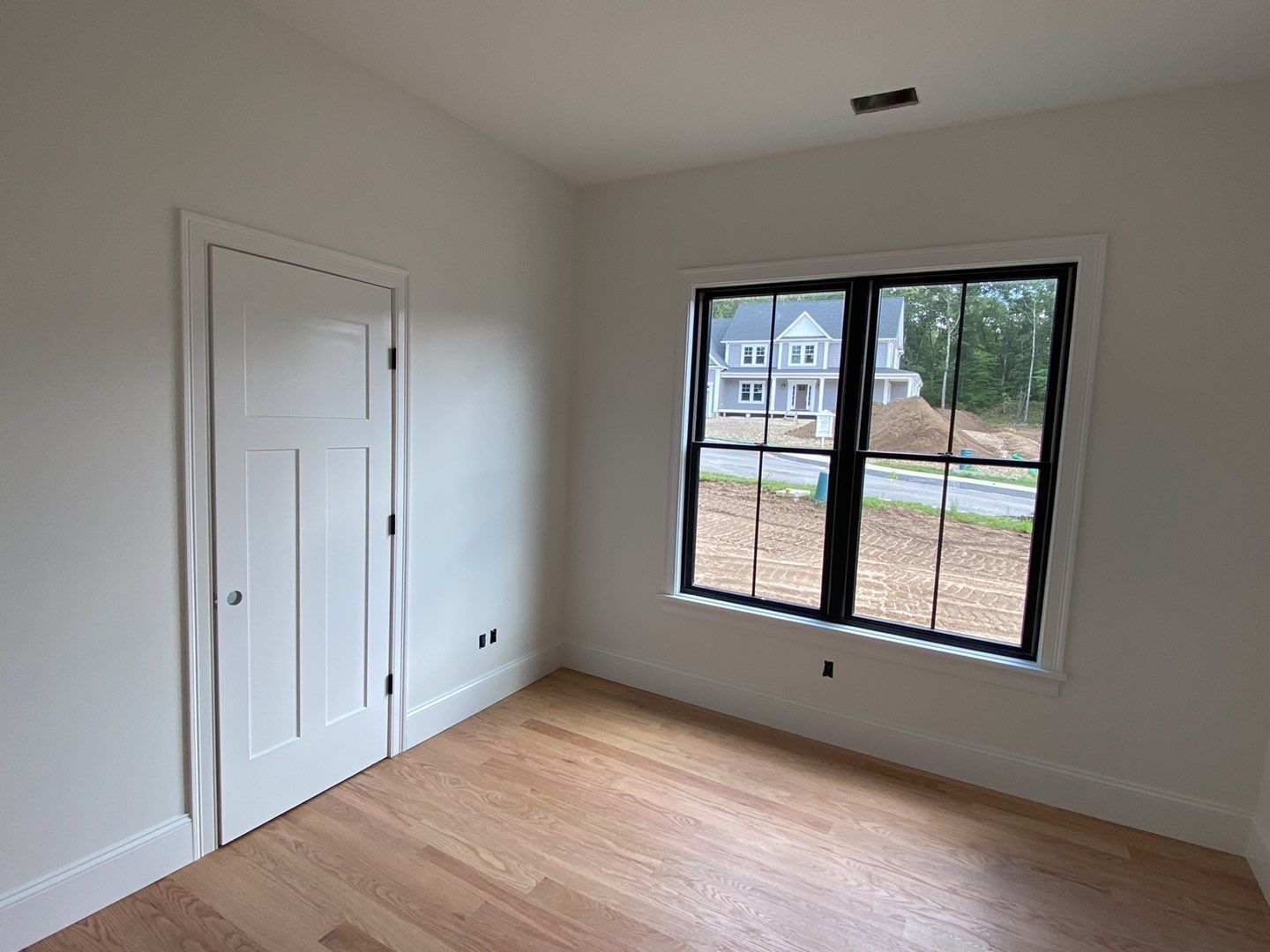 Interior Painting using Snowbound White  by EXCELLENCE | CARTO