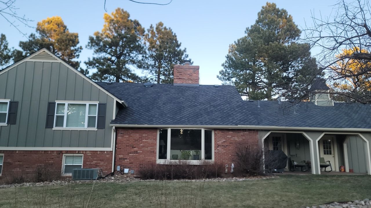Parker McKean House  by Jireh 7 Roofing 